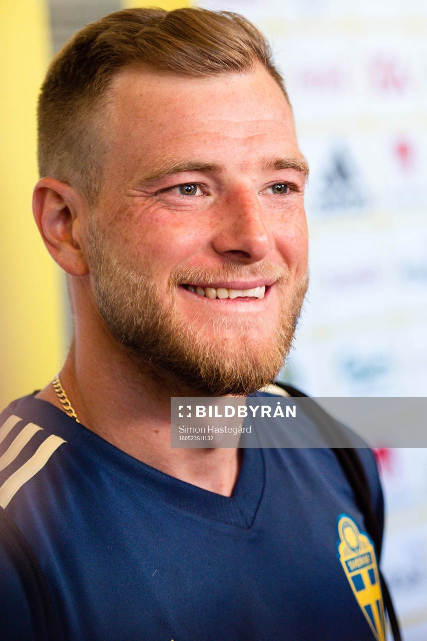John Guidetti i Mixed zone