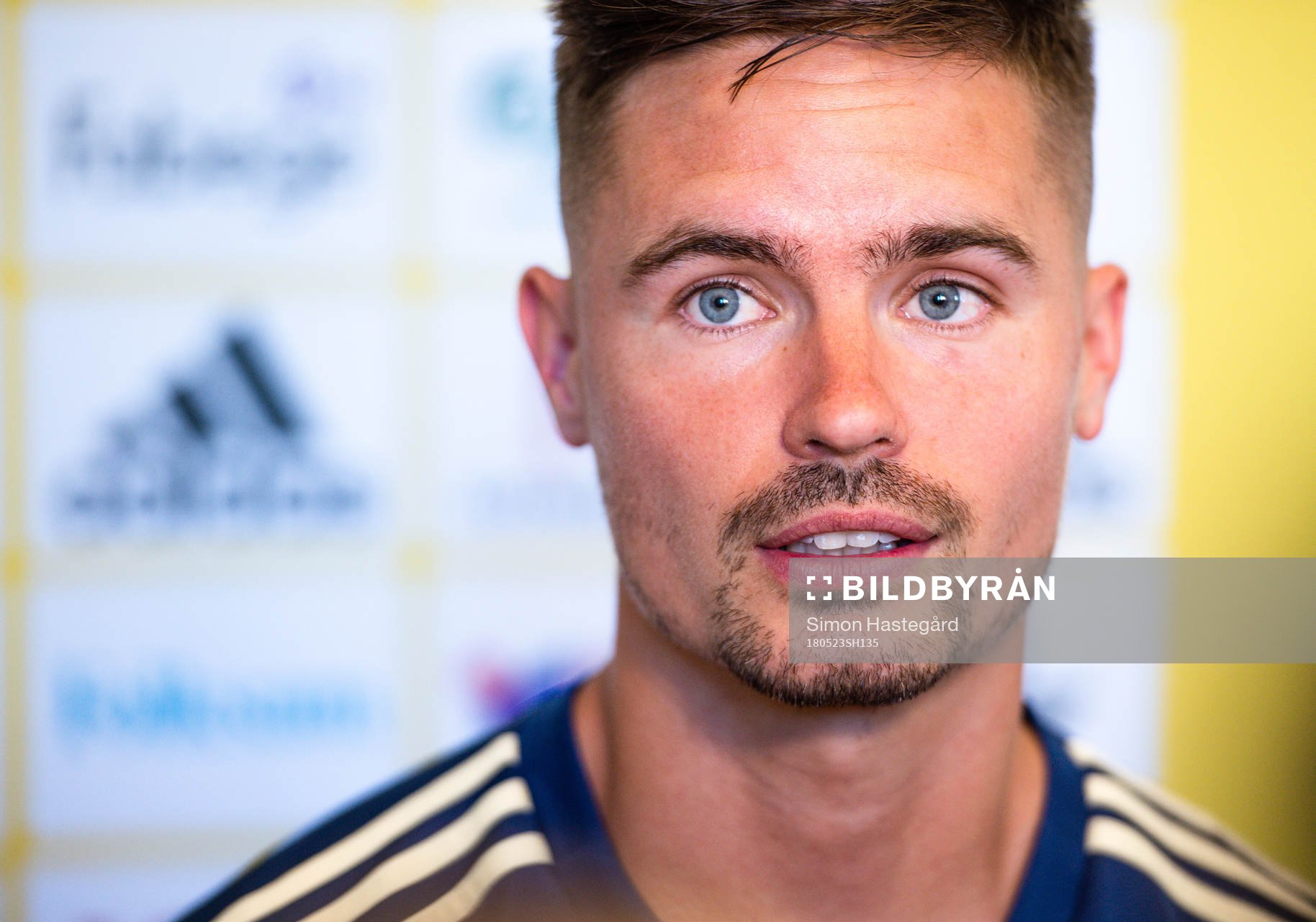 Mikael Lustig  i Mixed zone