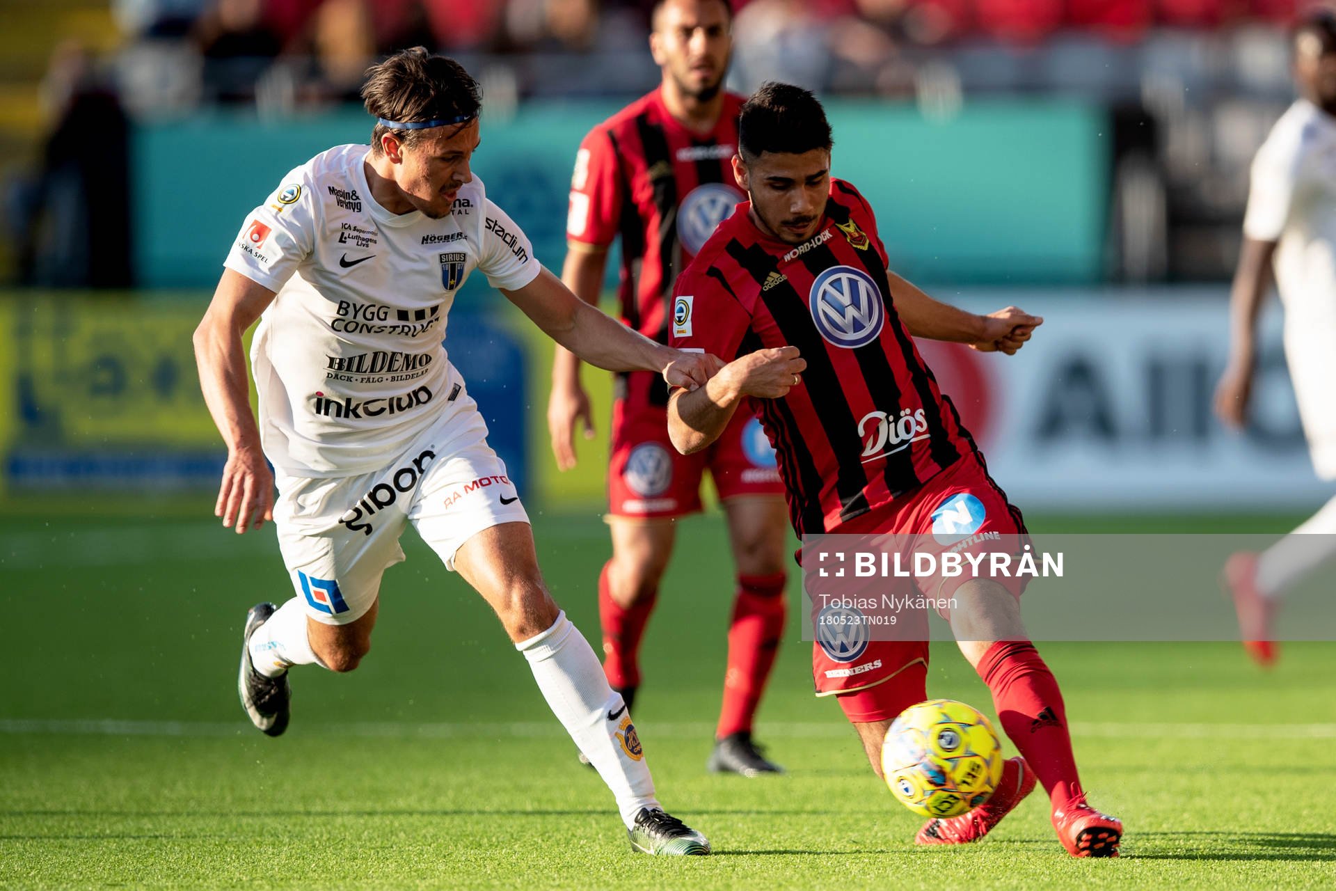 Sirius Stefano Vecchia och Östersunds Hosam Aiesh
