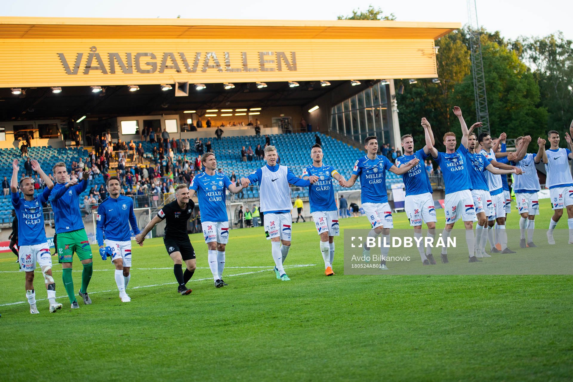 Trelleborgs spelare jublar efter slutsignalen under fotbollsmatchen i Allsvenskan mellan Trellborg och Brommapojkar den 24 maj 2018 i Trelleborg.