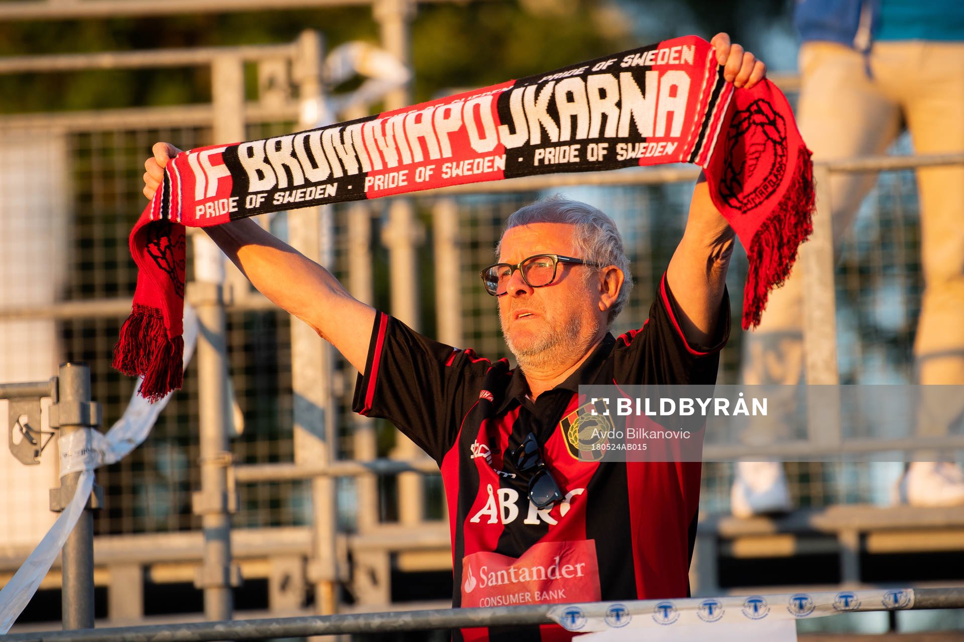 Brommapojkarna ensamt supporter