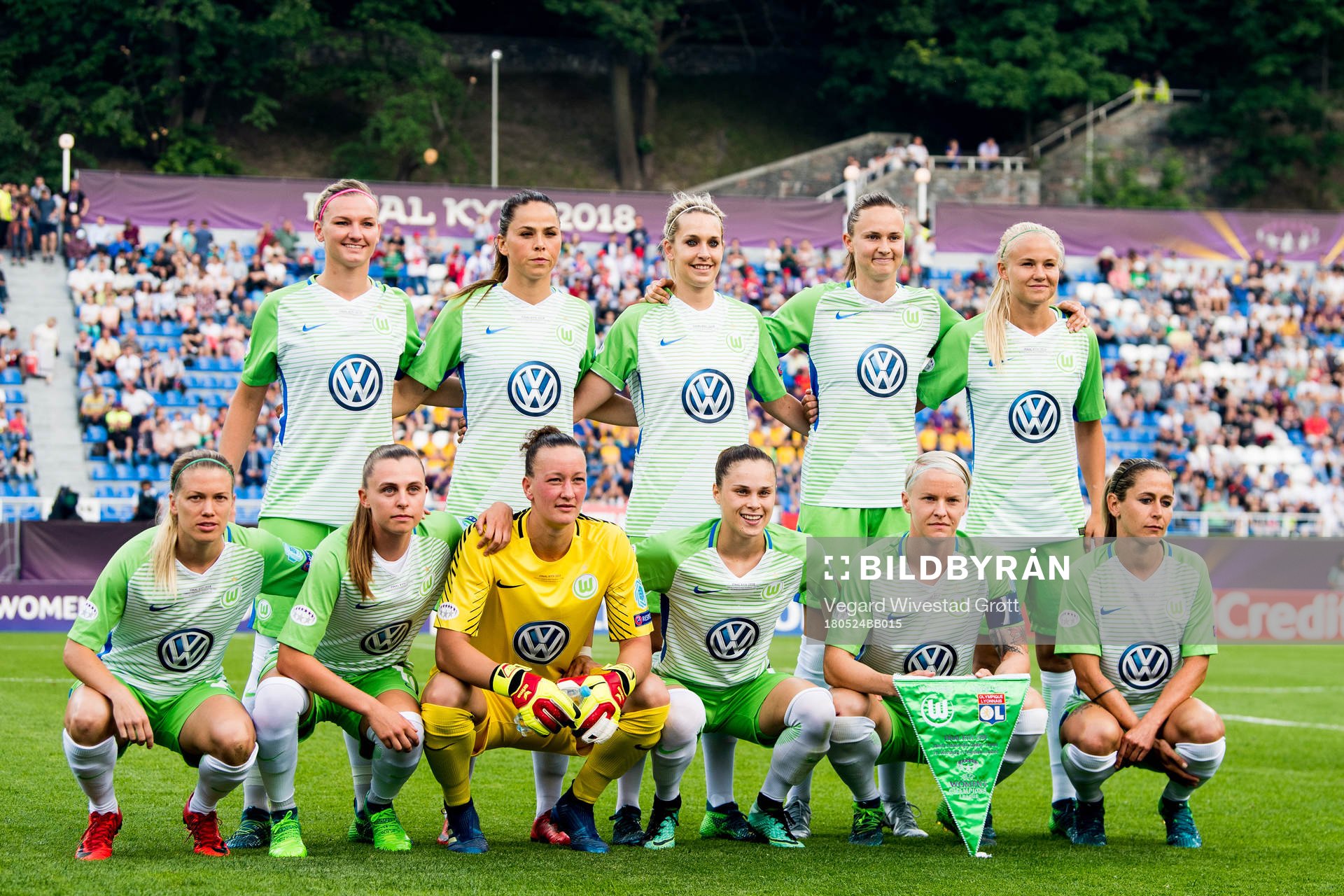 Alexandra Popp (2nd row from the left), Sara Björk Gunnarsdottir, Anna Blässe, Caroline Graham Hansen, Pernille Harder, Lara Dickenmann (1st row from the left), Ewa Pajor, goalkeeper Almuth Schult, Noelle Maritz, Nilla Fischer and Lena Goessling of Wolfsburg pose for a team photo ahead of the UEFA Women's Champions League final between VfL Wolfsburg and Olympique Lyonnais on May 24, 2018 in Kyiv.
