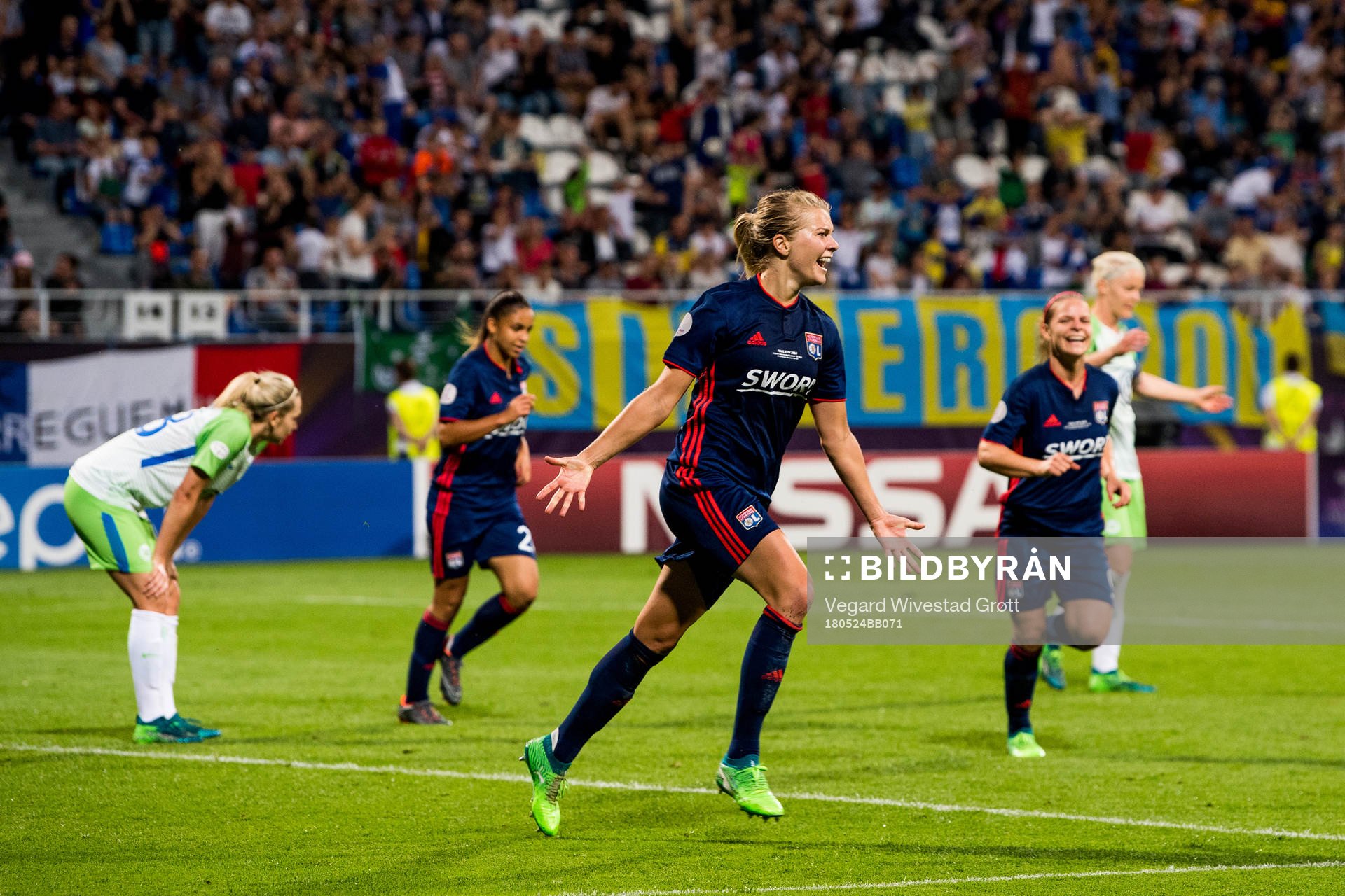 Ada Hegerberg of Lyon celebrates