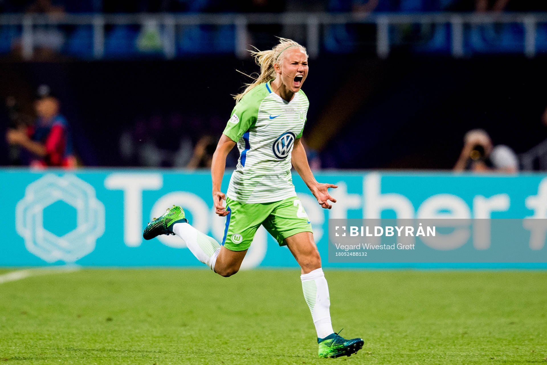 Pernille Harder of Wolfsburg celebrates scoring 1-0 in the