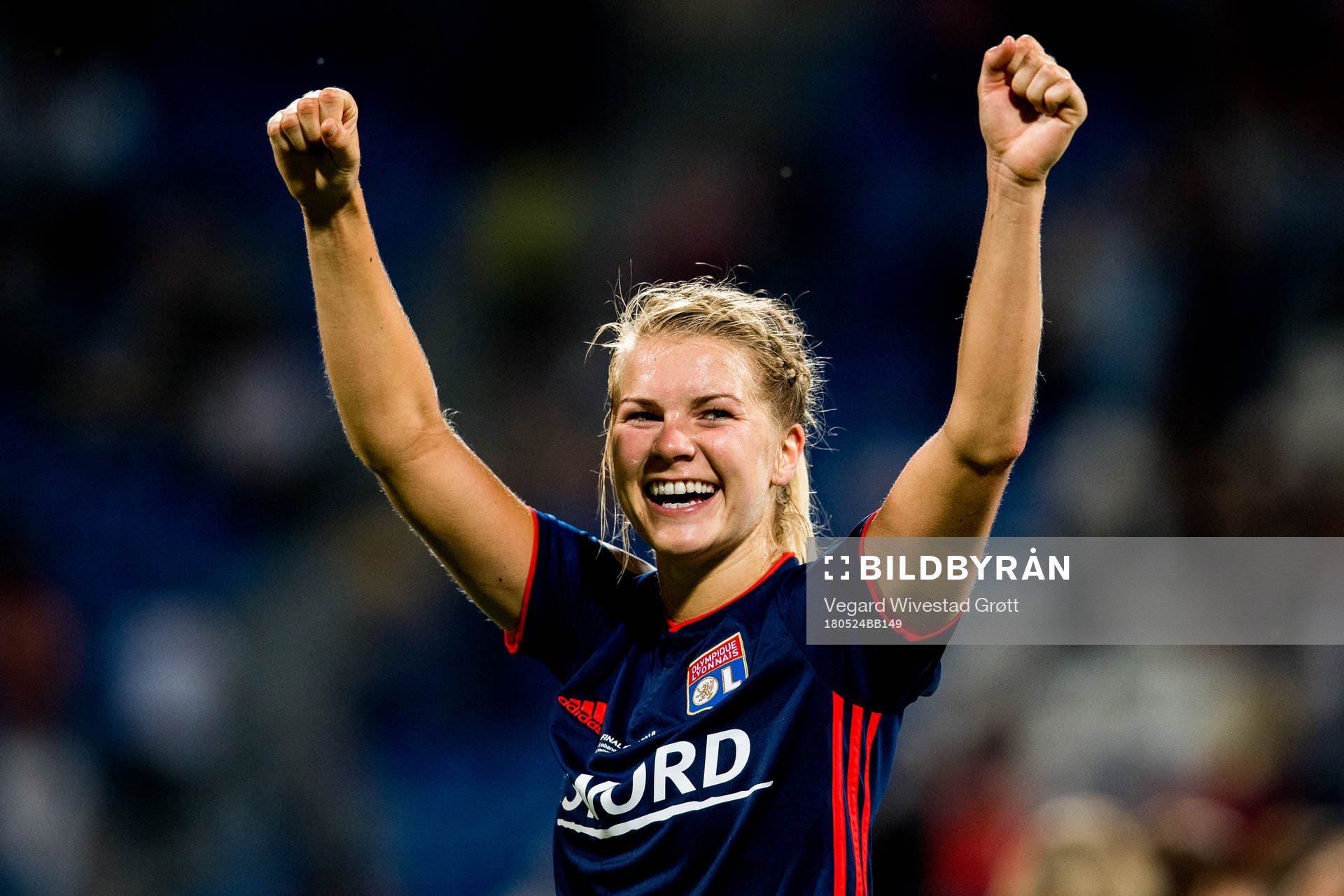 Ada Hegerberg of Lyon celebrates