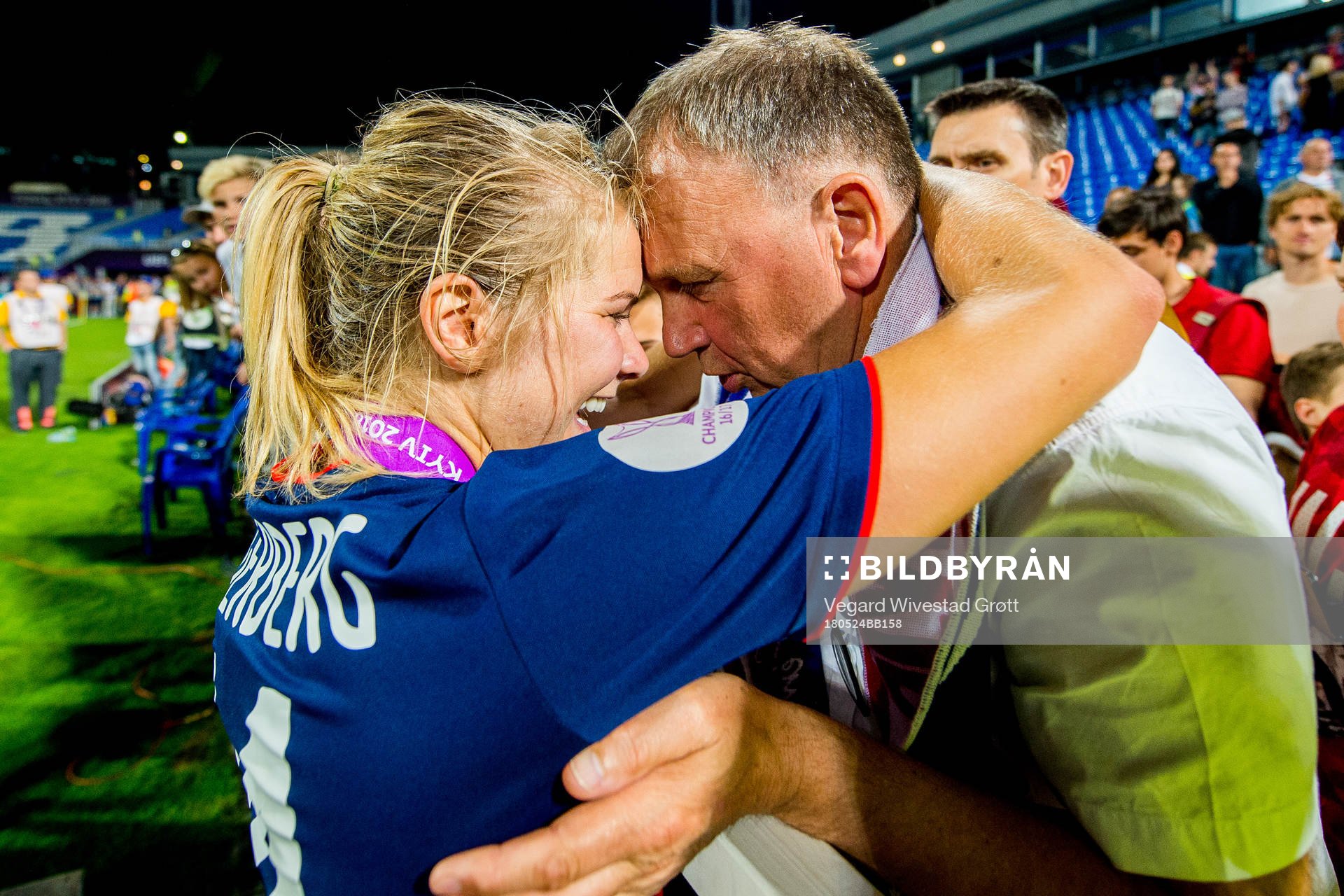 Ada Hegerberg of Lyon celebrates with her dad Stein Erik