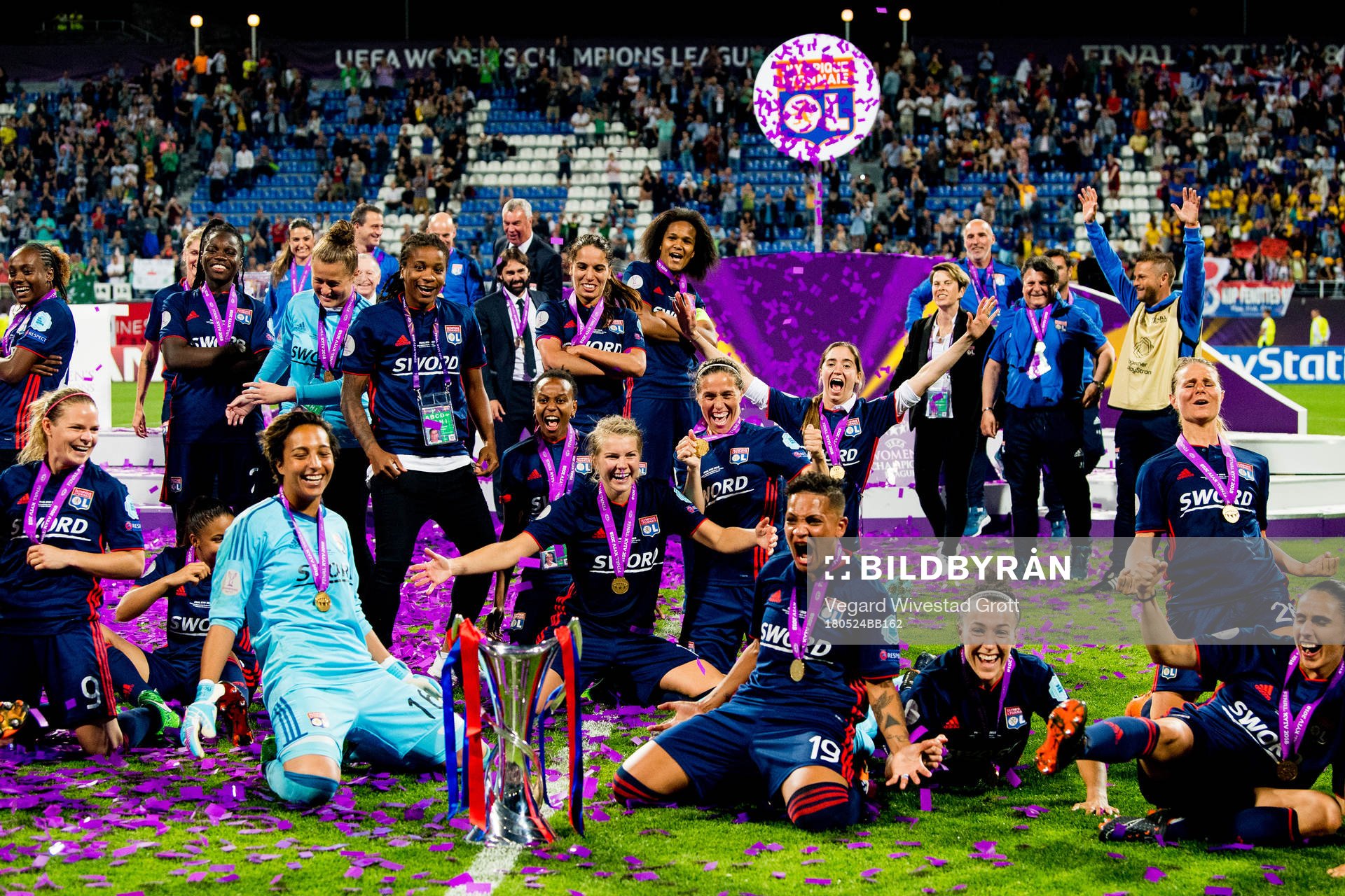 Ada Hegerberg, Shanice van de Sanden and the rest of Lyon