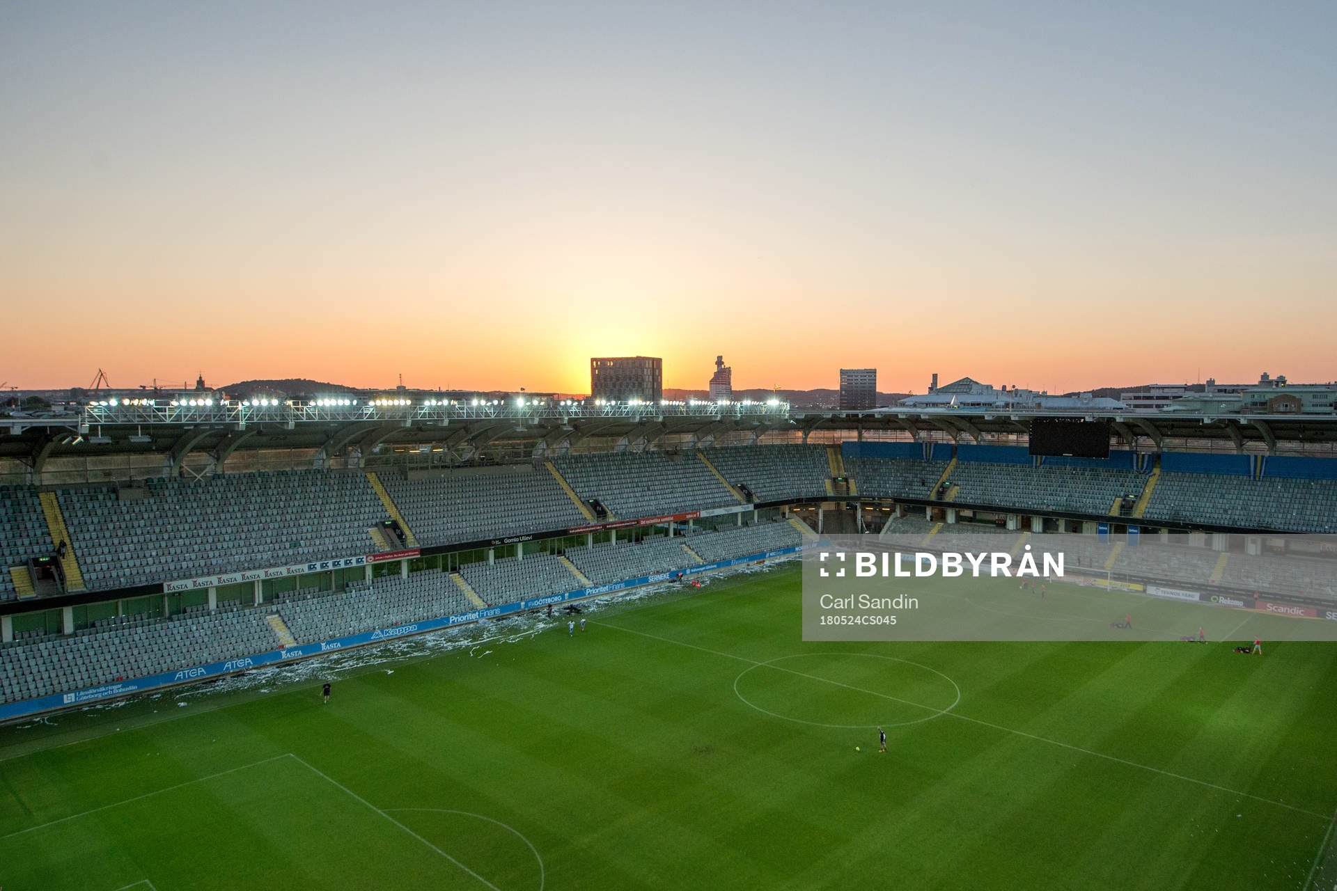Solnedgång över Gamla Ullevi