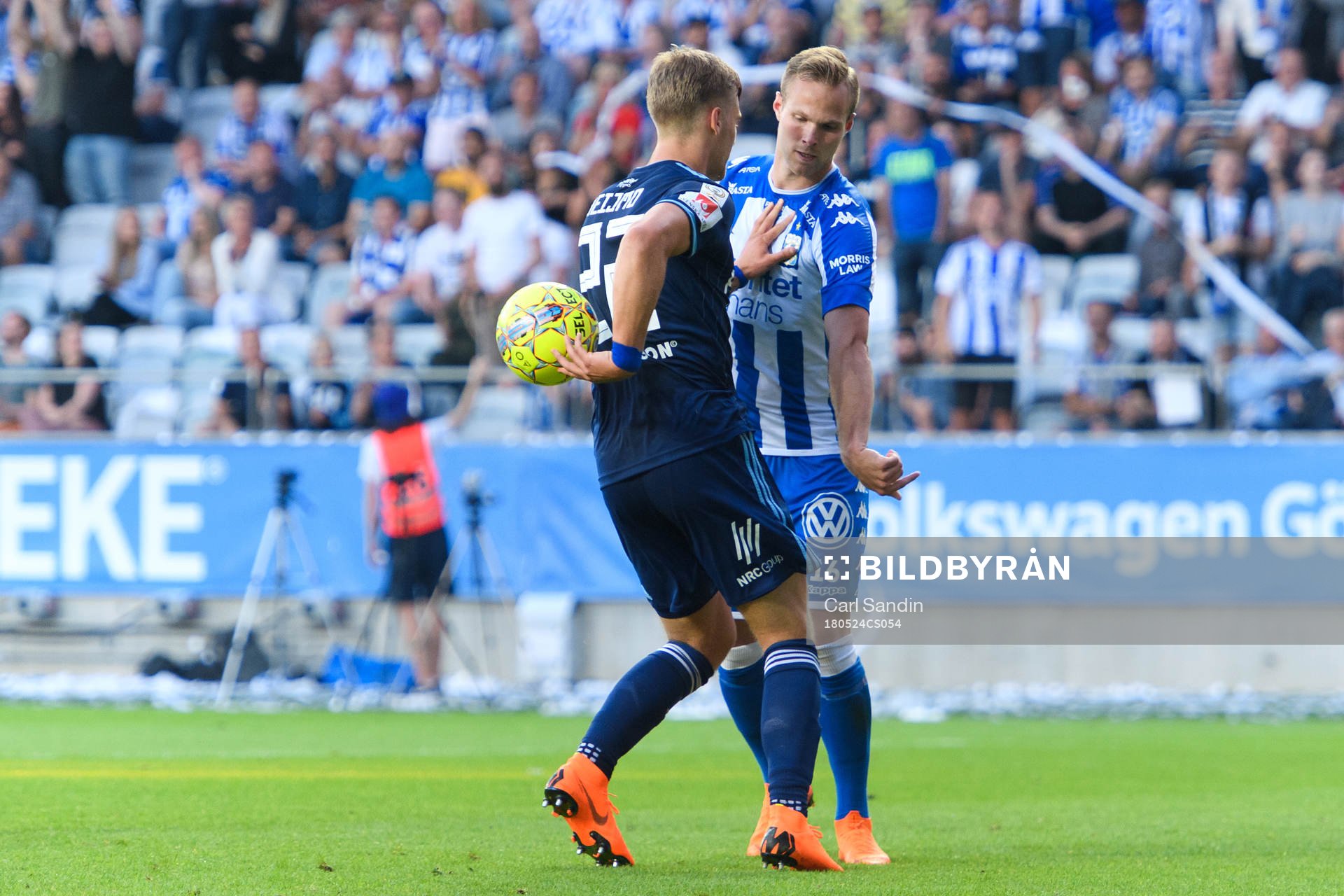 Djurgårdens Felix Beijmo och IFK Göteborgs Gustav Engvall