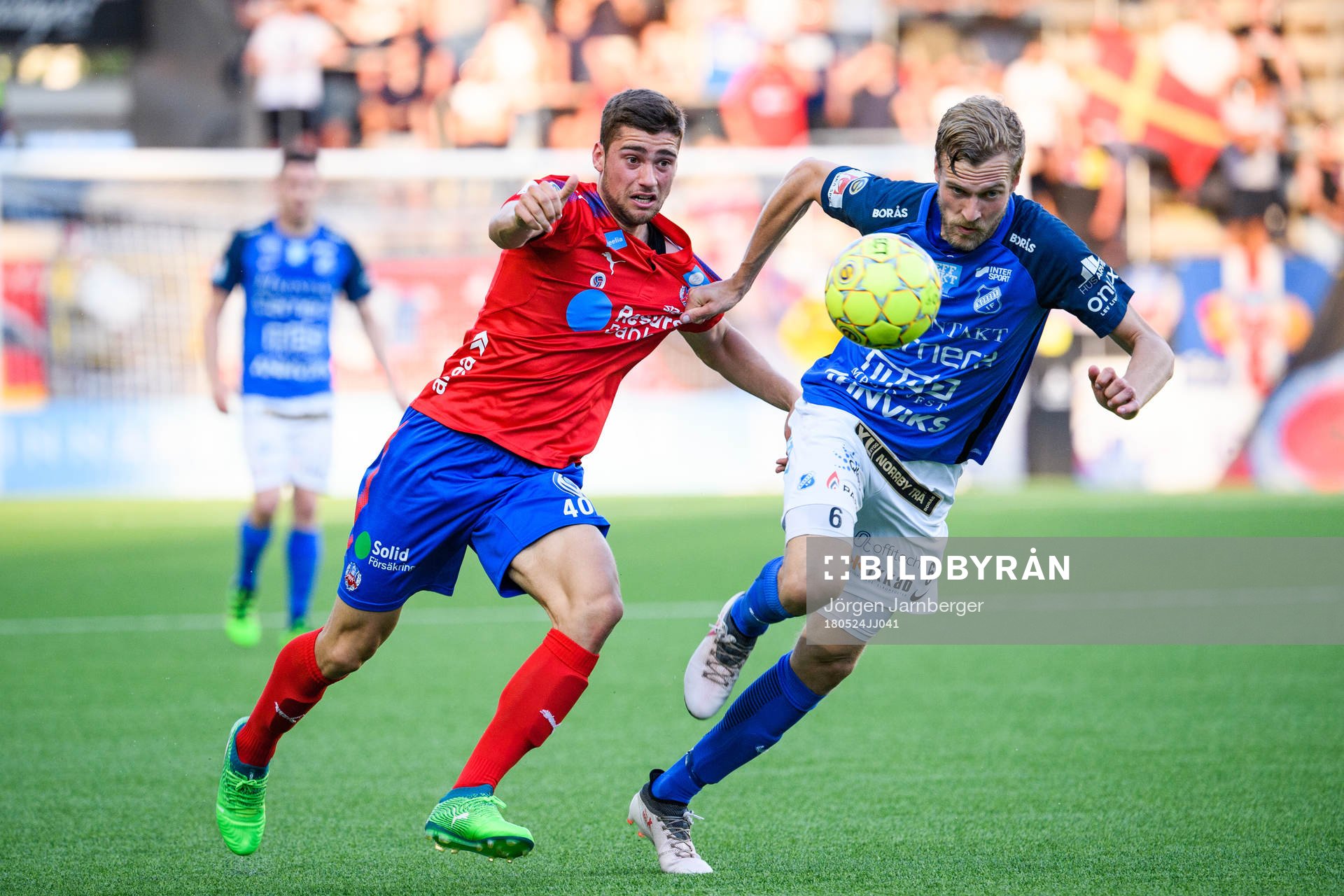 Helsingborgs Mattias Almeida Sundell och Norrbys Marc
