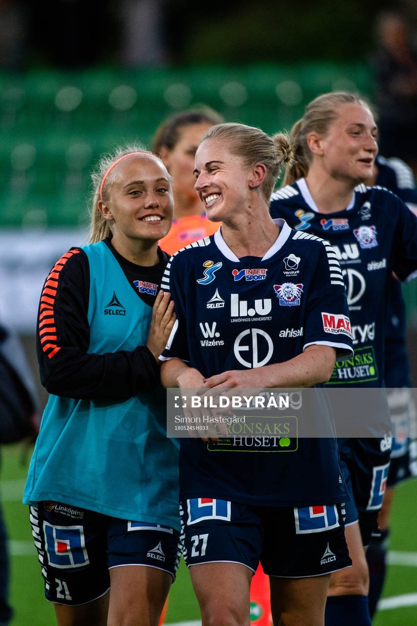 Linköpings Alva Selerud och Natasha Dowie jublar