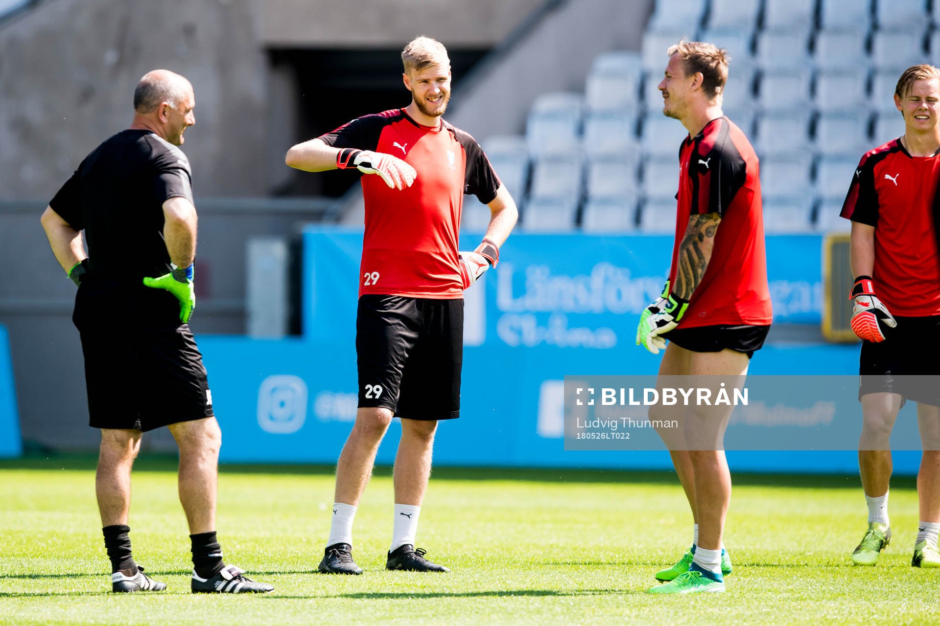 Målvaktstränaren Jonnie Fedel, målvakt Fredrik Andersson