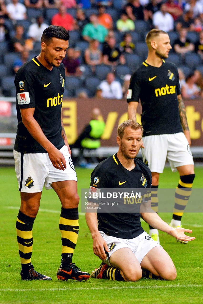 s Ahmed Yasin och Per Karlsson deppar