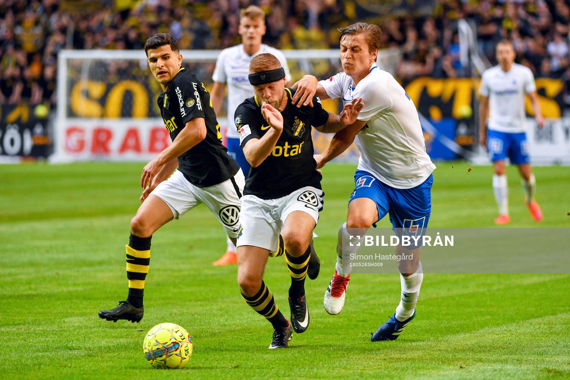 s Daniel Sundgren och Norrköpings Simon Thern