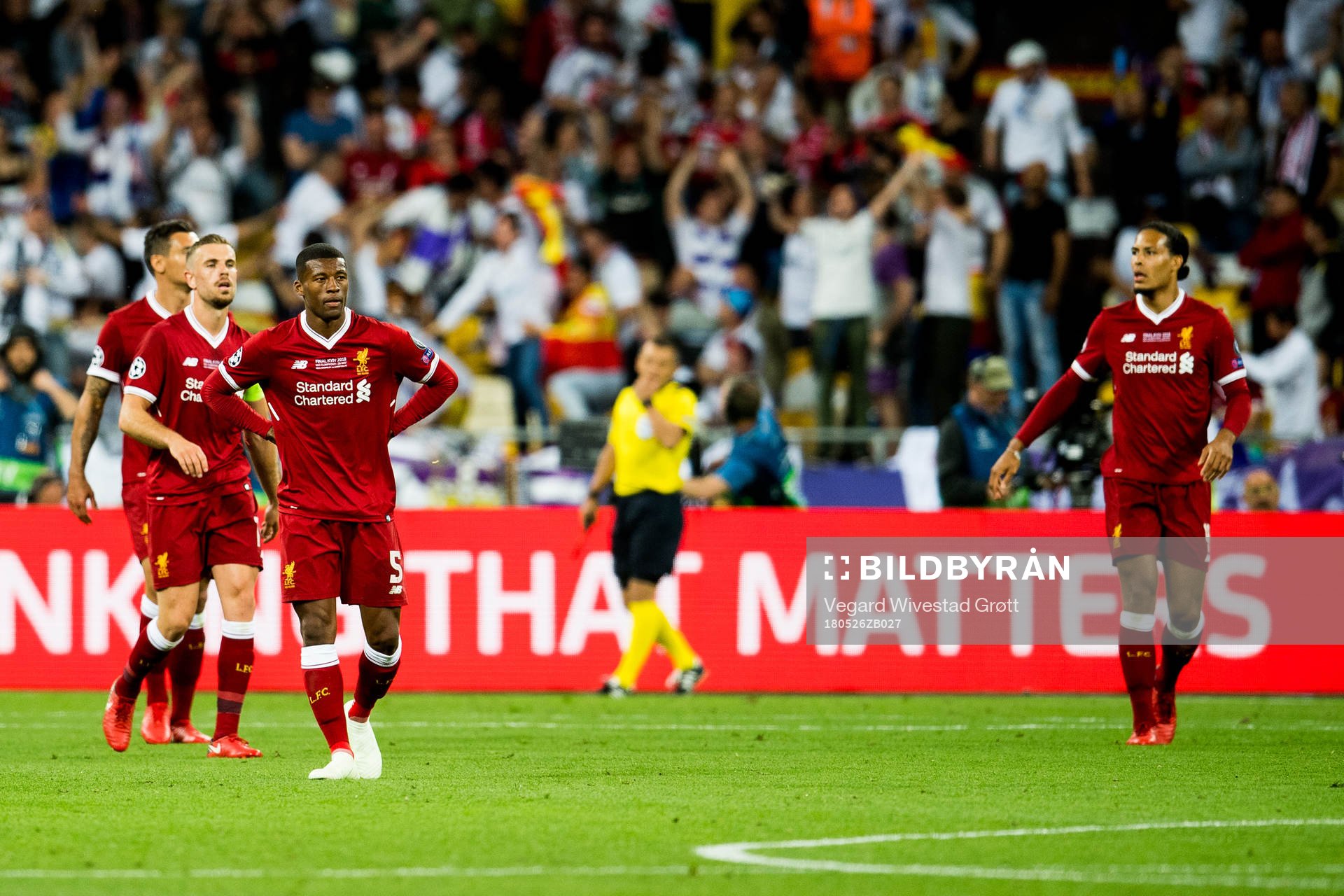 Georginio Wijnaldum of Liverpool looks dejected