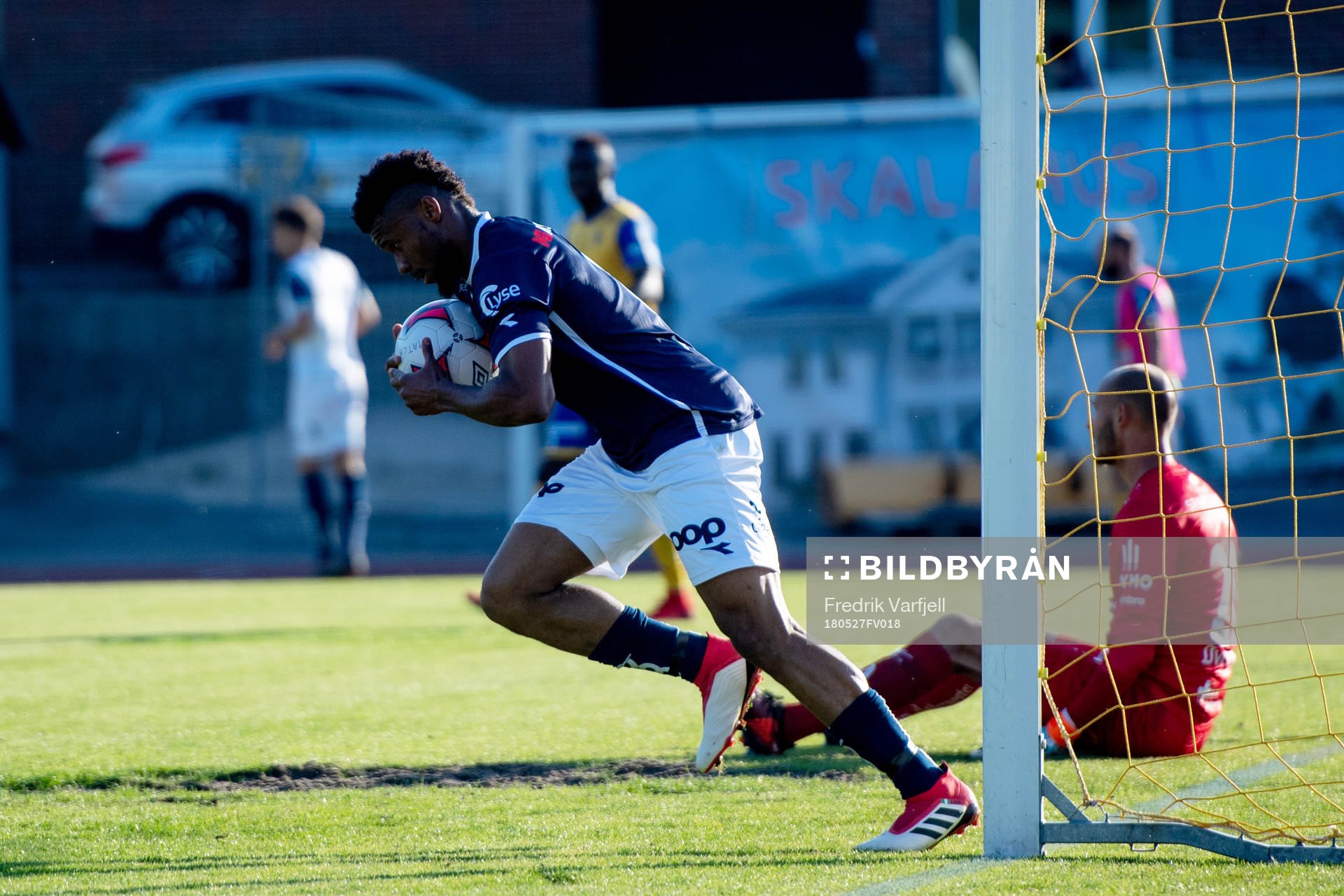 Aniekpeno Udoh of Viking celebrates