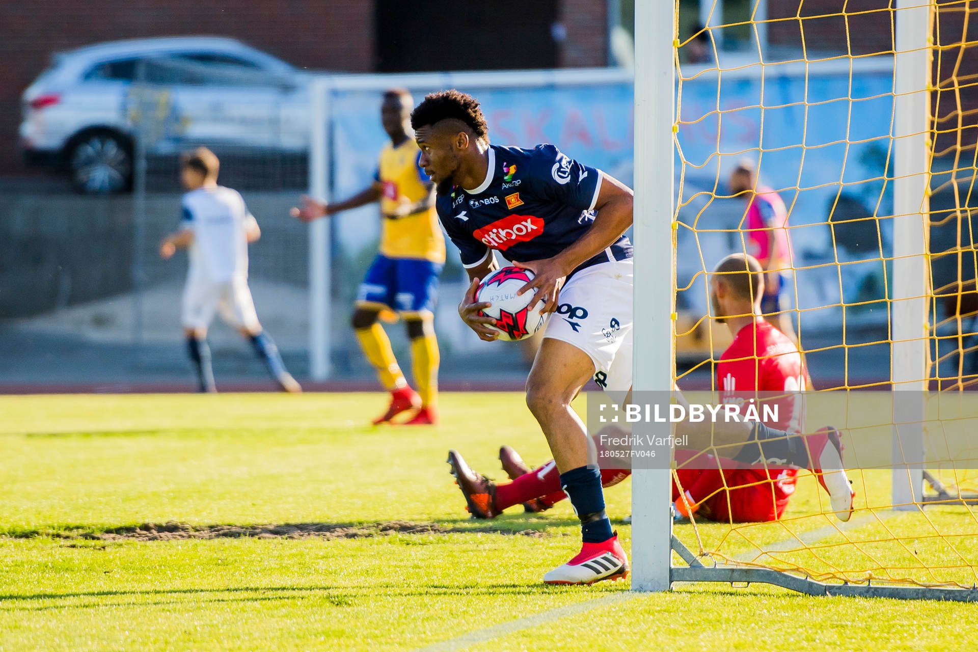 Aniekpeno Udoh of Viking celebrates