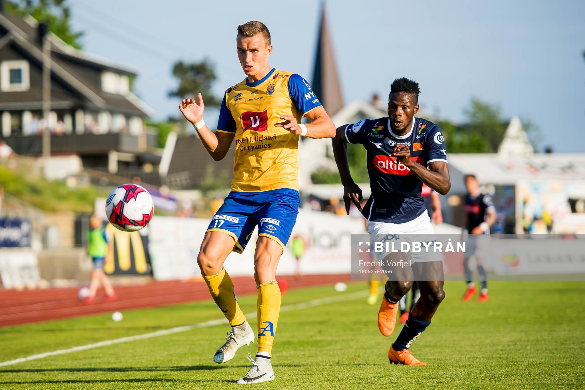 Martin Hoel Andersen of Jerv and Usman Sale of Viking