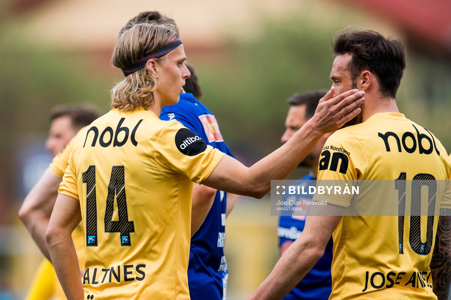 Ulrik Saltnes and José Ángel of Bodø/Glimt