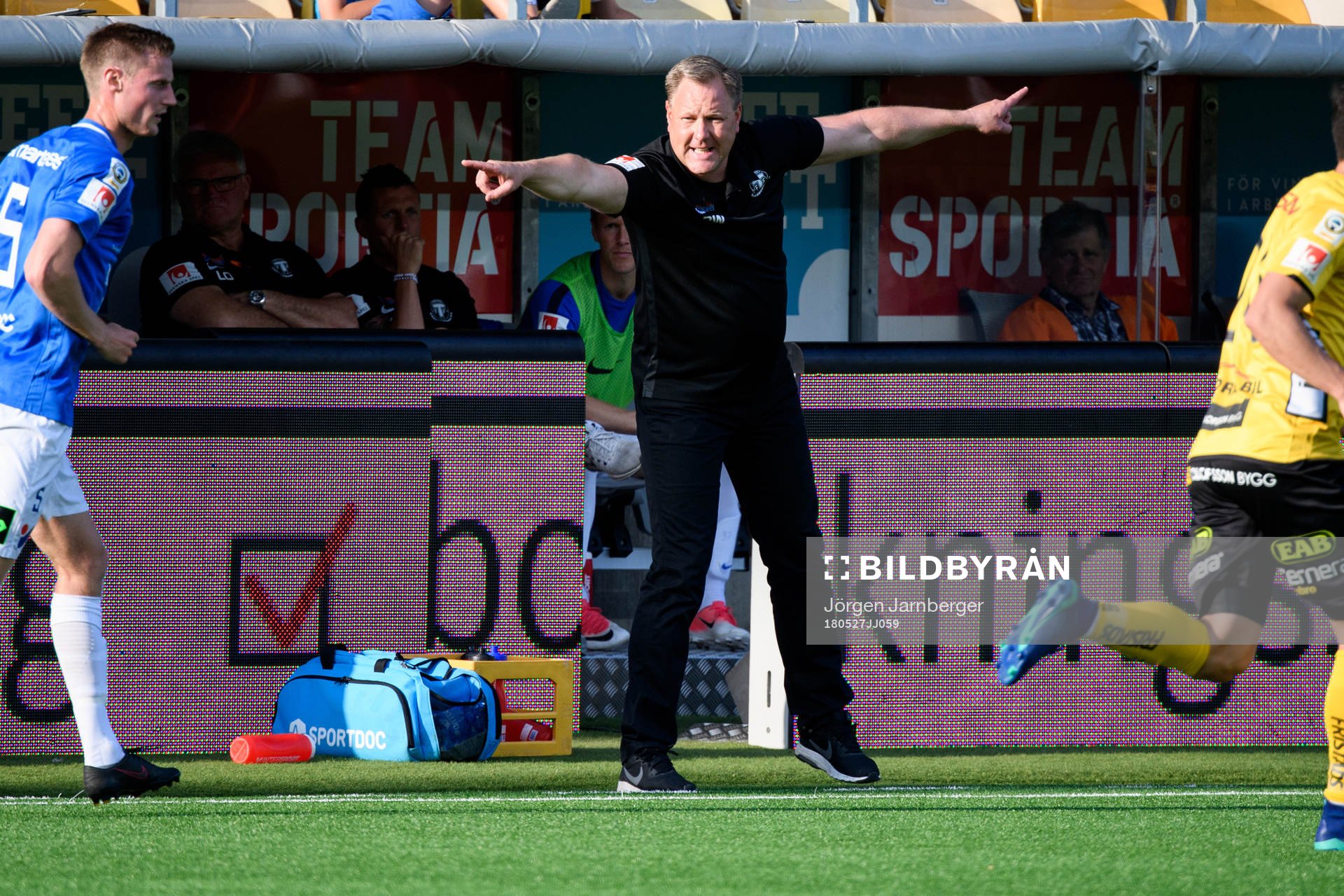 Trelleborgs tränare Patrick Winqvist under fotbollsmatchen i Allsvenskan mellan Elfsborg och Trelleborg den 27 maj 2018 i Borås.