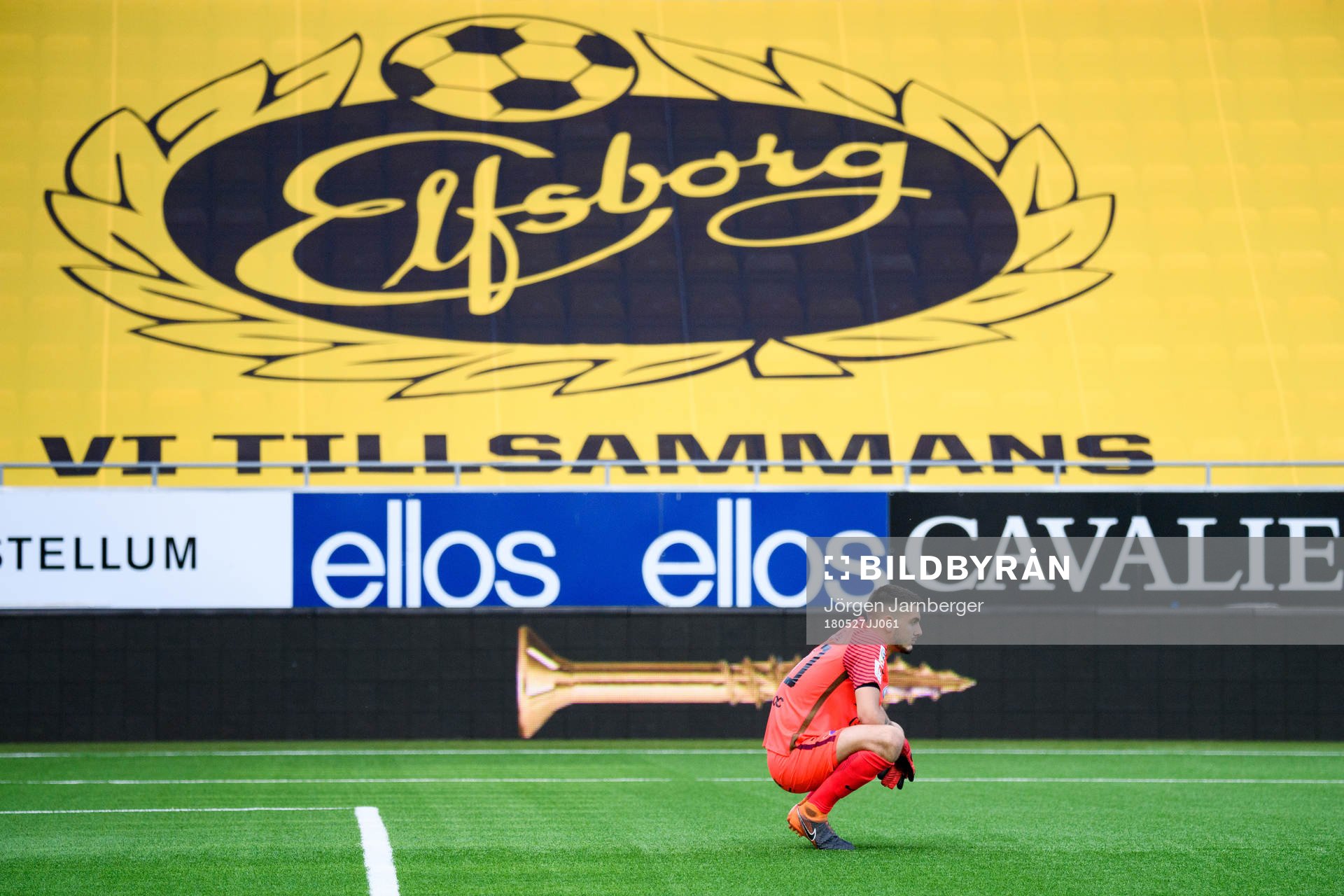 Trelleborgs målvakt Marko Johansson deppar