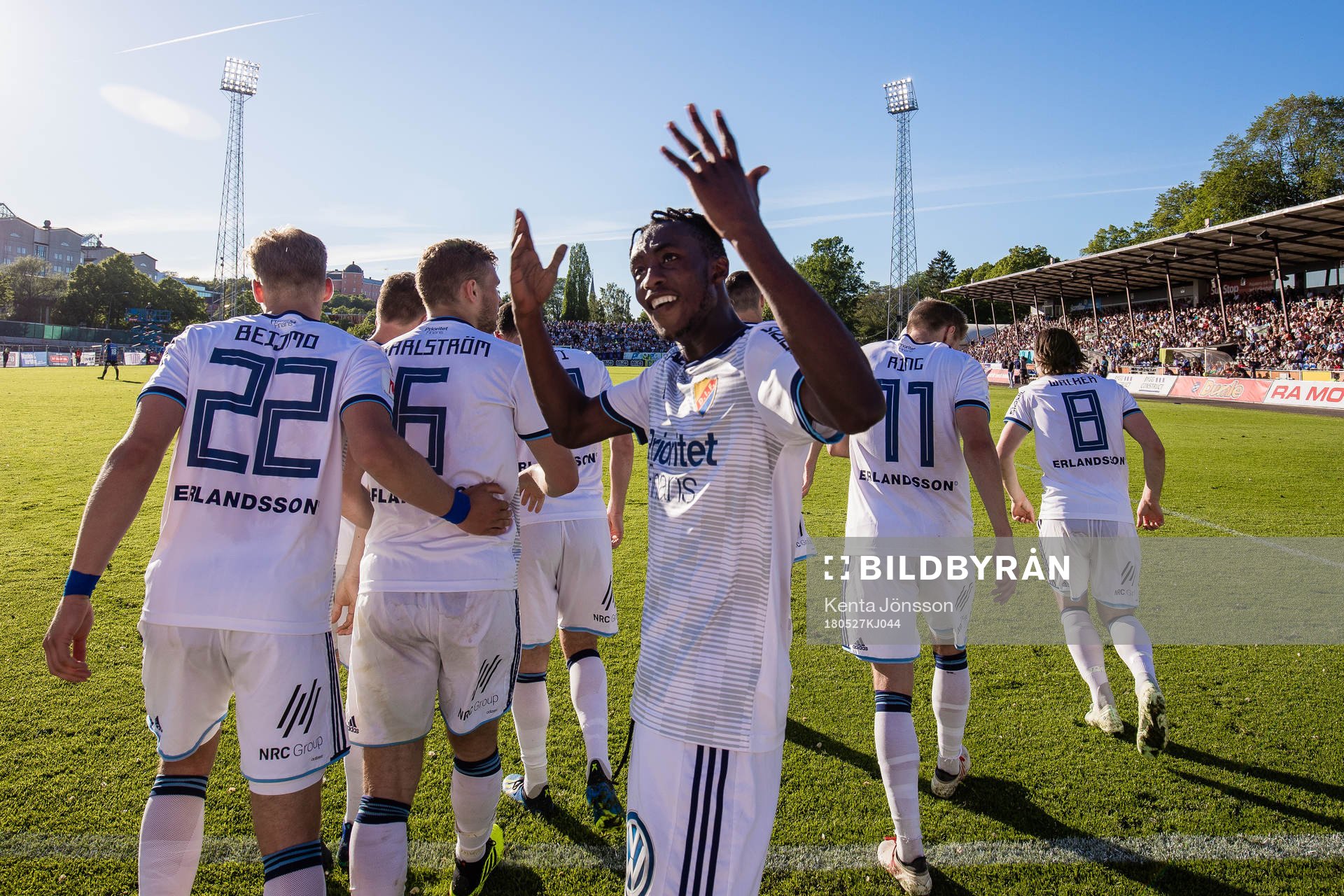 Djurgårdens Philana Tinotenda Kadewere jublar med