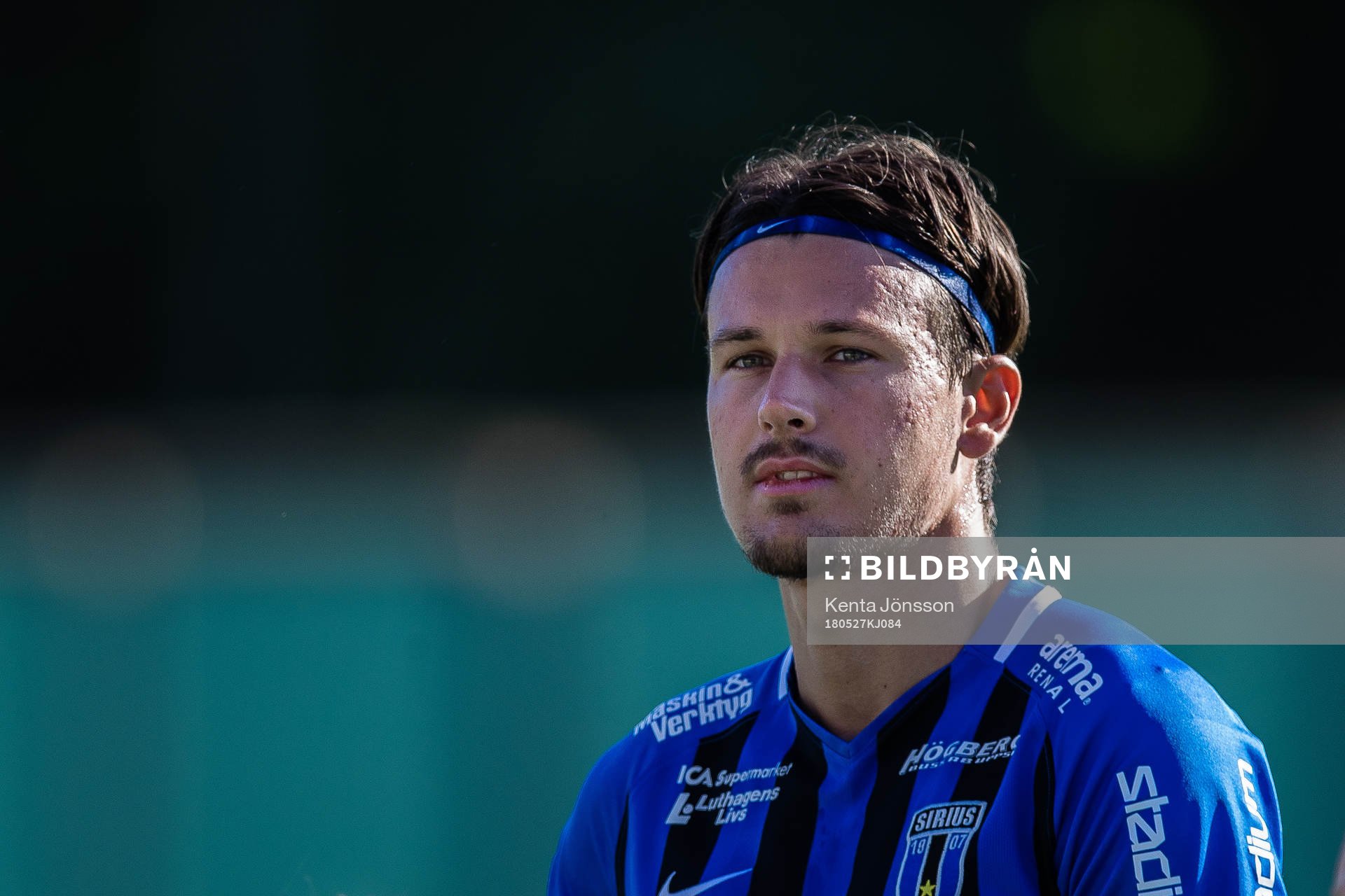 Sirius Stefano Vecchia innan fotbollsmatchen i Allsvenskan