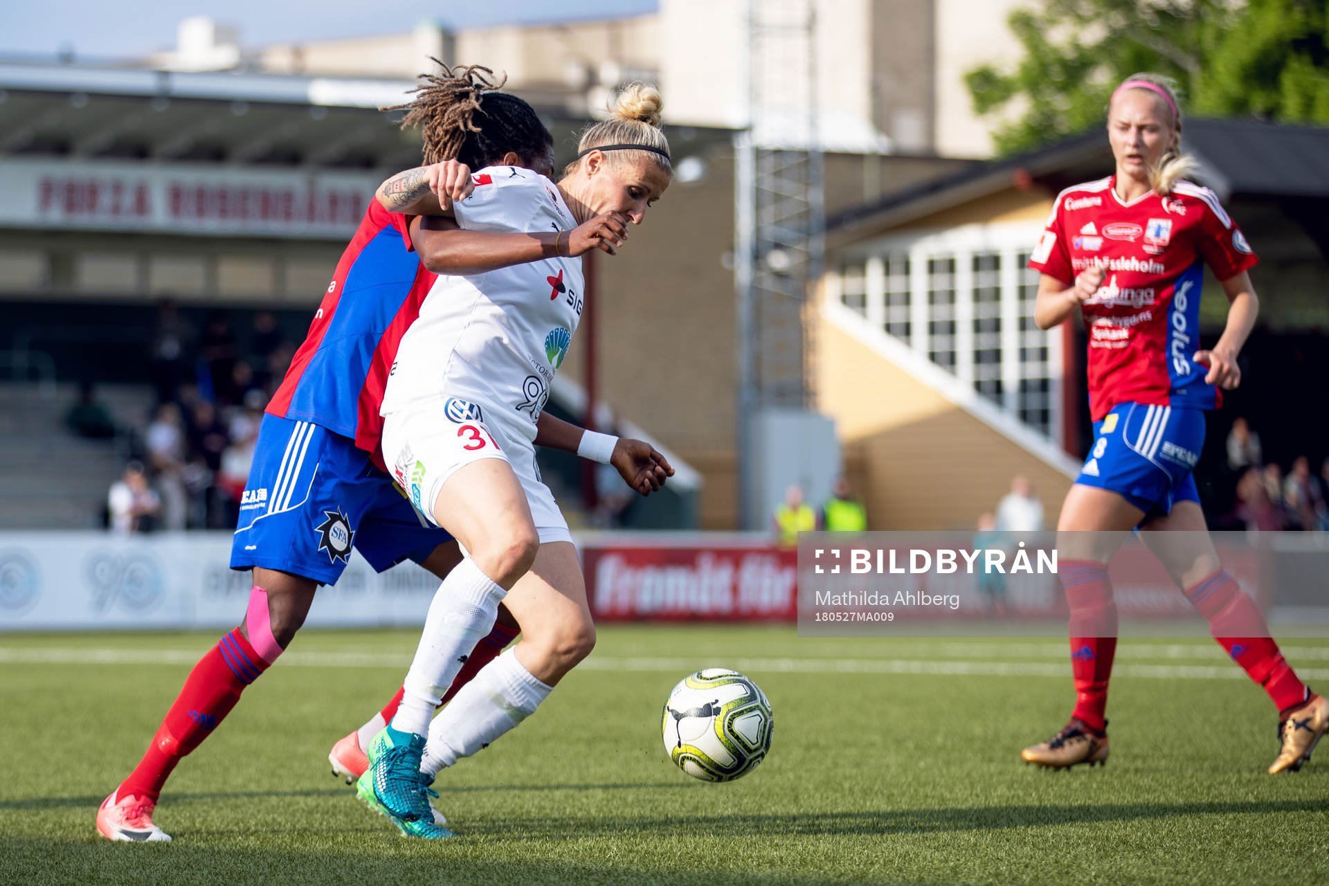 Vittsjös Osinachi Marvis Ohale och Rosengårds Anja Mittag