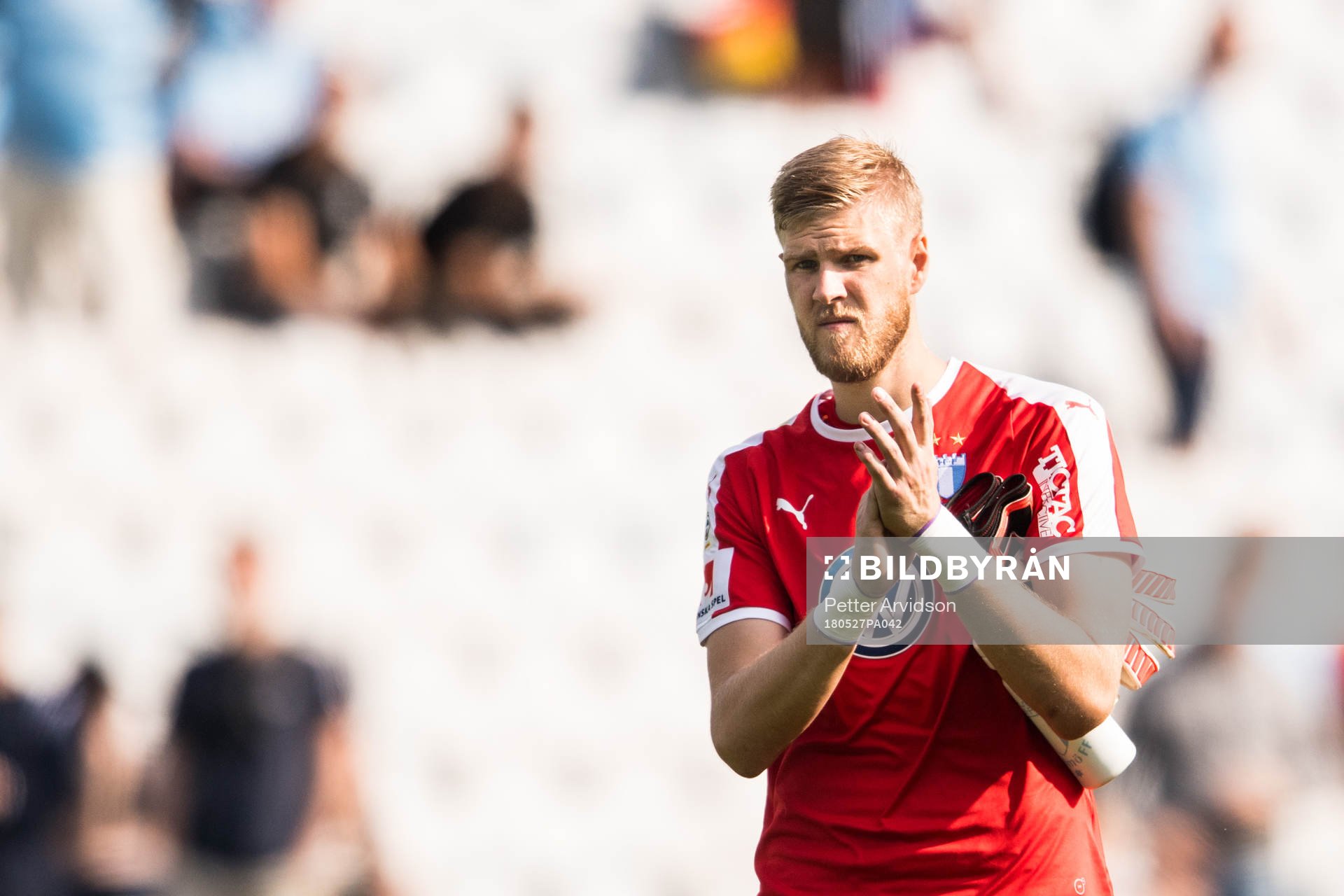 Malmö FFs målvakt Fredrik Andersson deppar