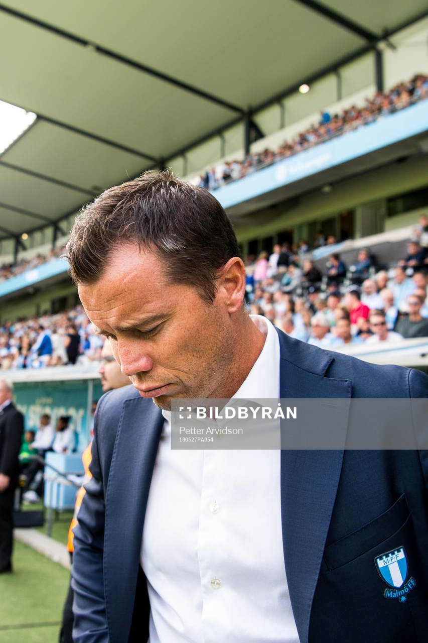 Malmö FFs tränare Daniel Andersson deppar