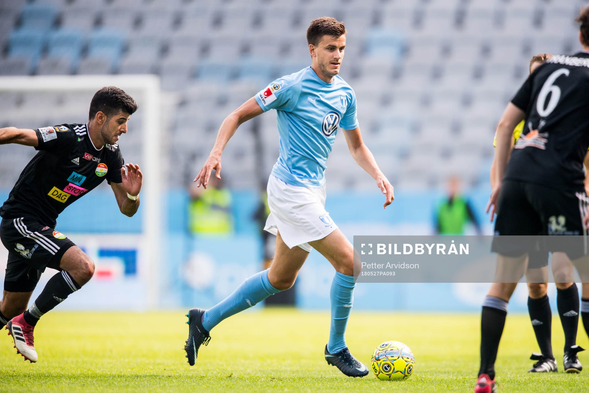 Malmö FFs Alexander Jeremejeff och Dalkurds Rewan Amin