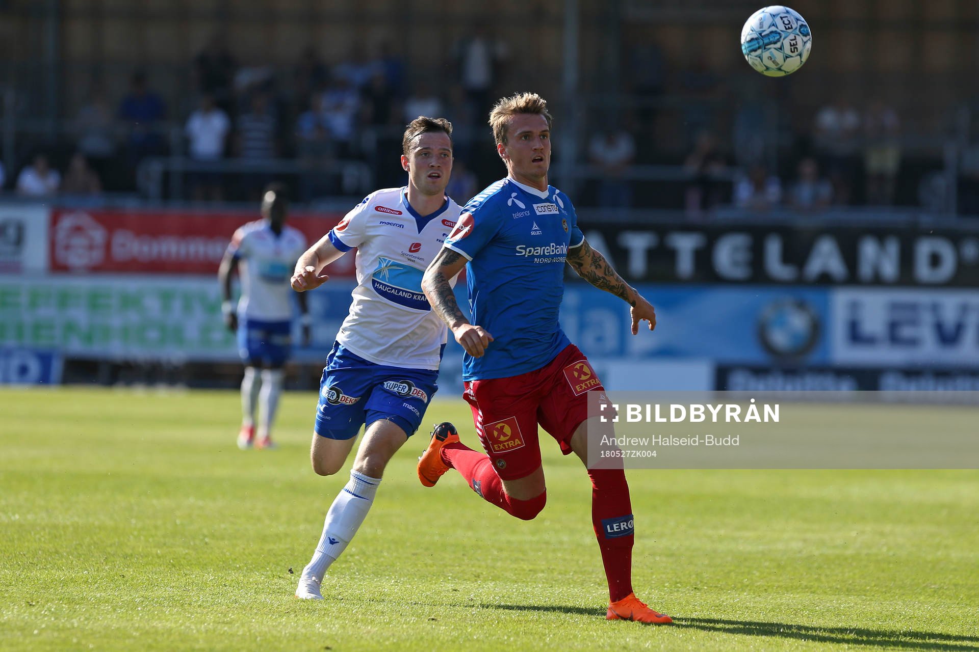 Runar Espejord from Tromsø in action against Kristoffer