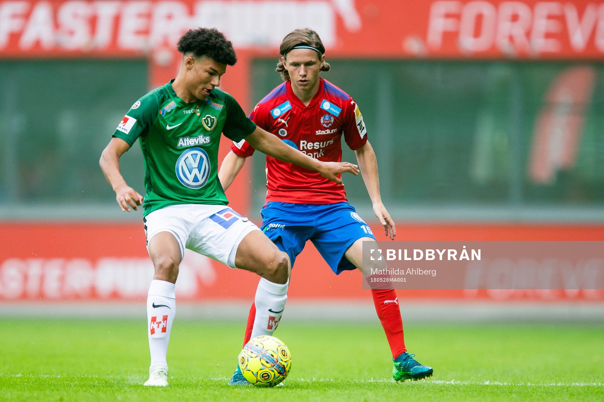 Jönköpings Alexander Jallow och Helsingborgs Max Svensson