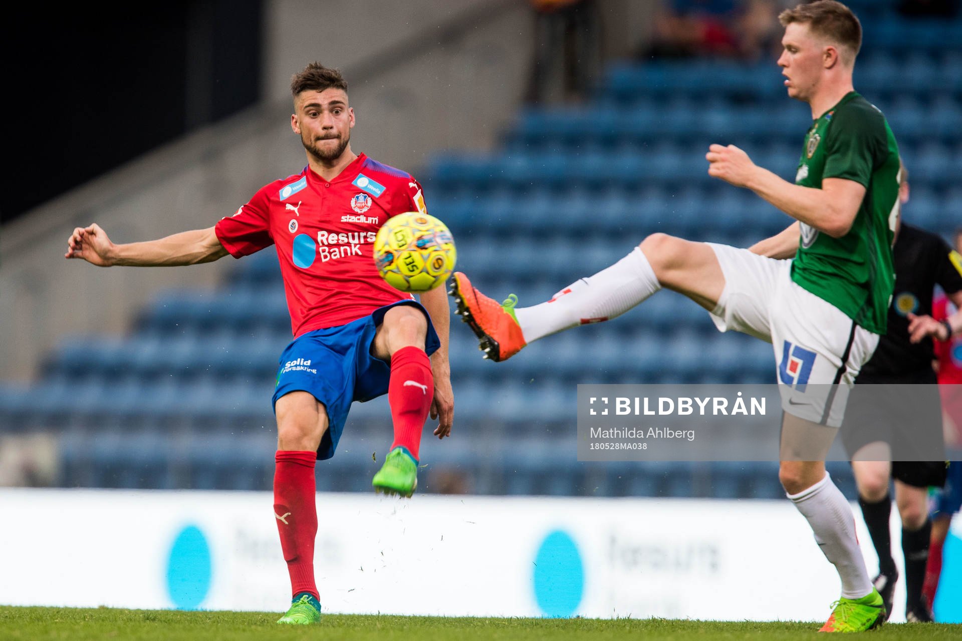 Helsingborgs Mattias Almeida Sundell och Jönköpings Anton