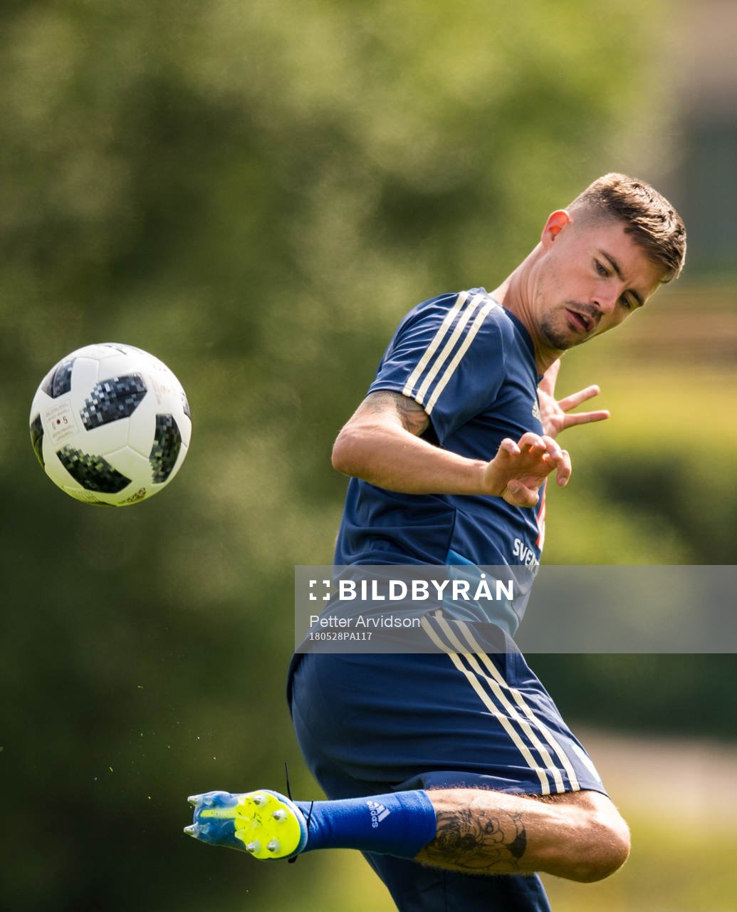 Mikael Lustig