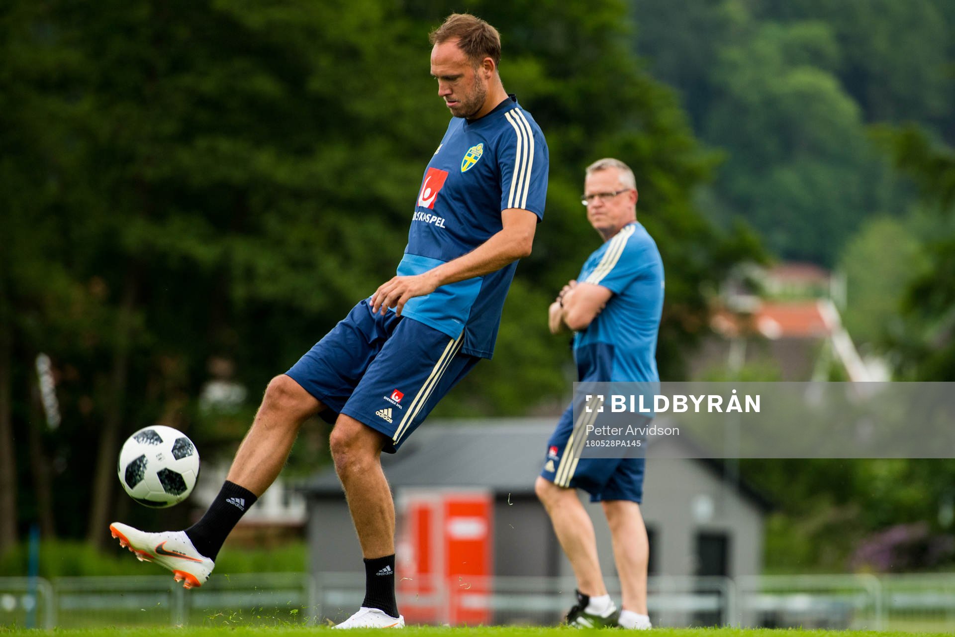 Andreas Granqvist och förbundskapten Janne Andersson