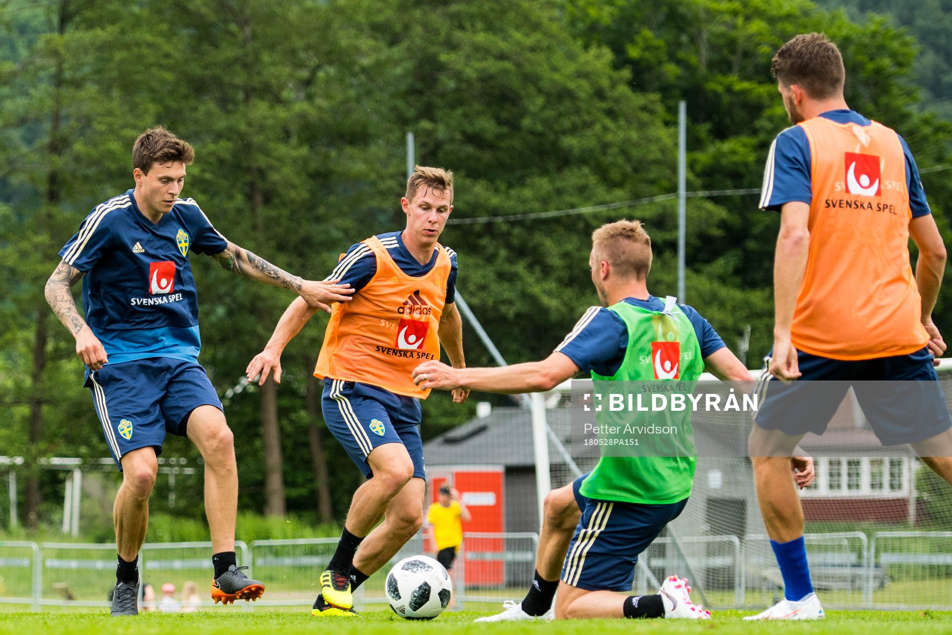 Victor Nilsson Lindelöf och Emil Krafth