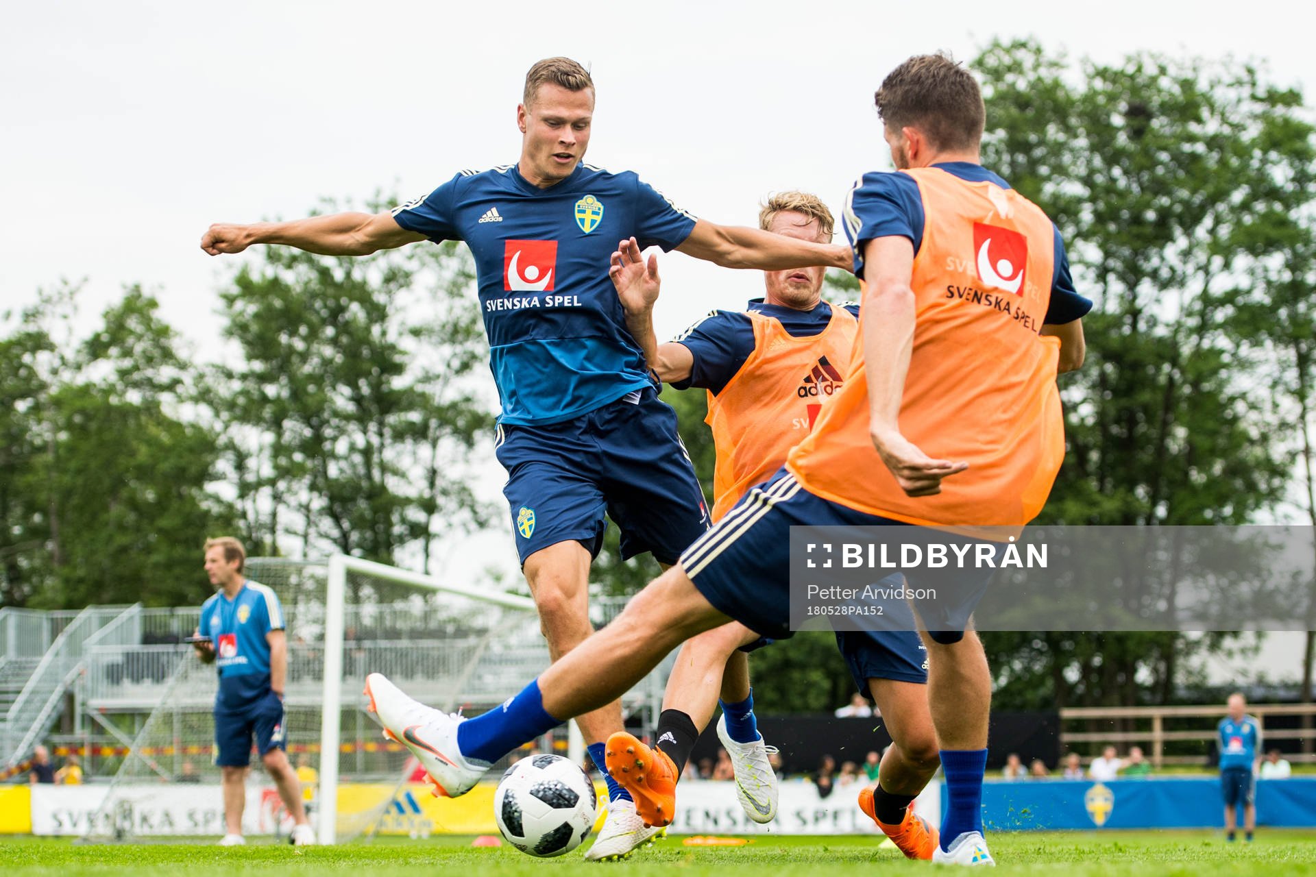 Viktor Claesson och Oscar Hiljemark