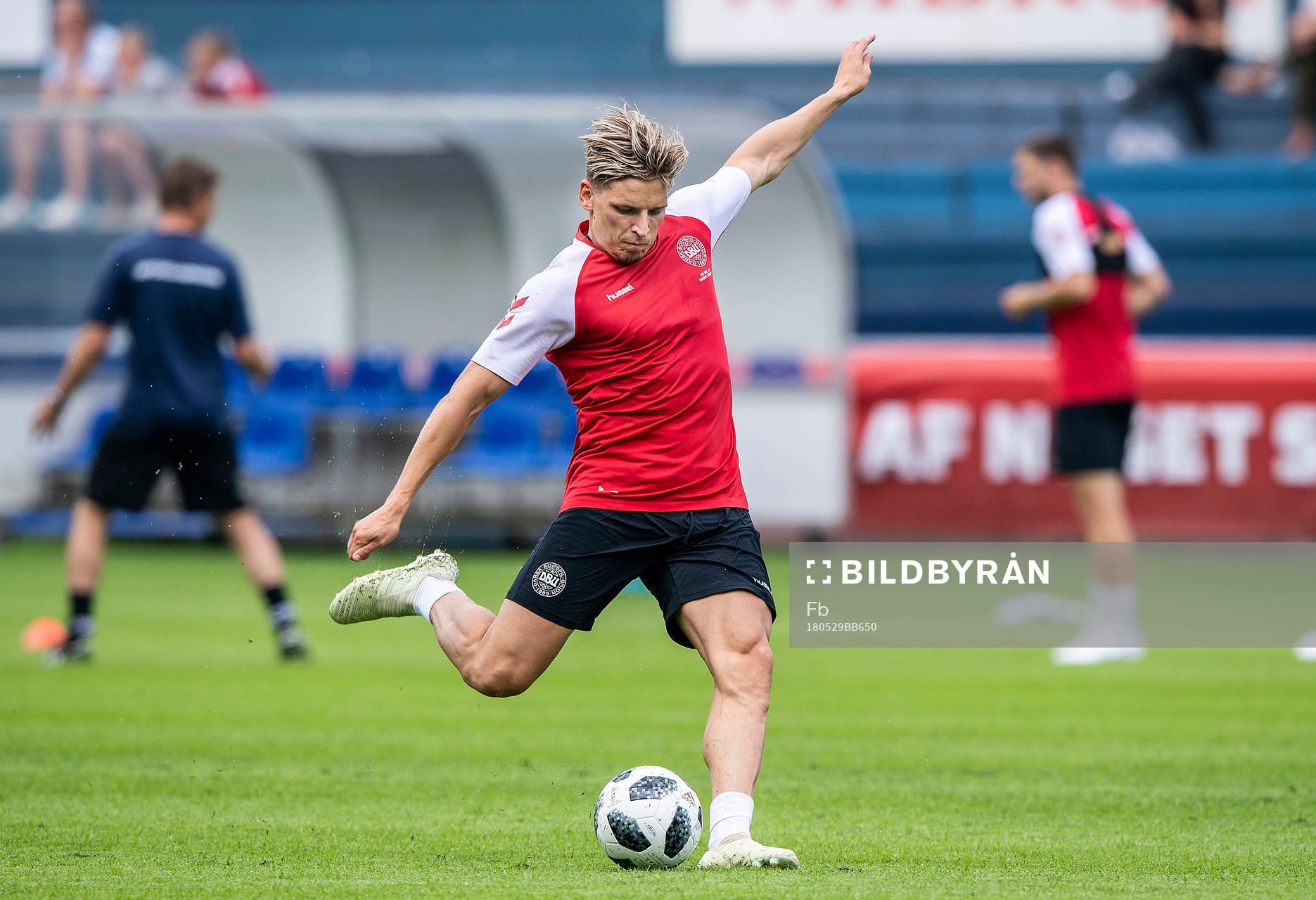[DK=20180529: Jens Stryger Larsen, Danmark]