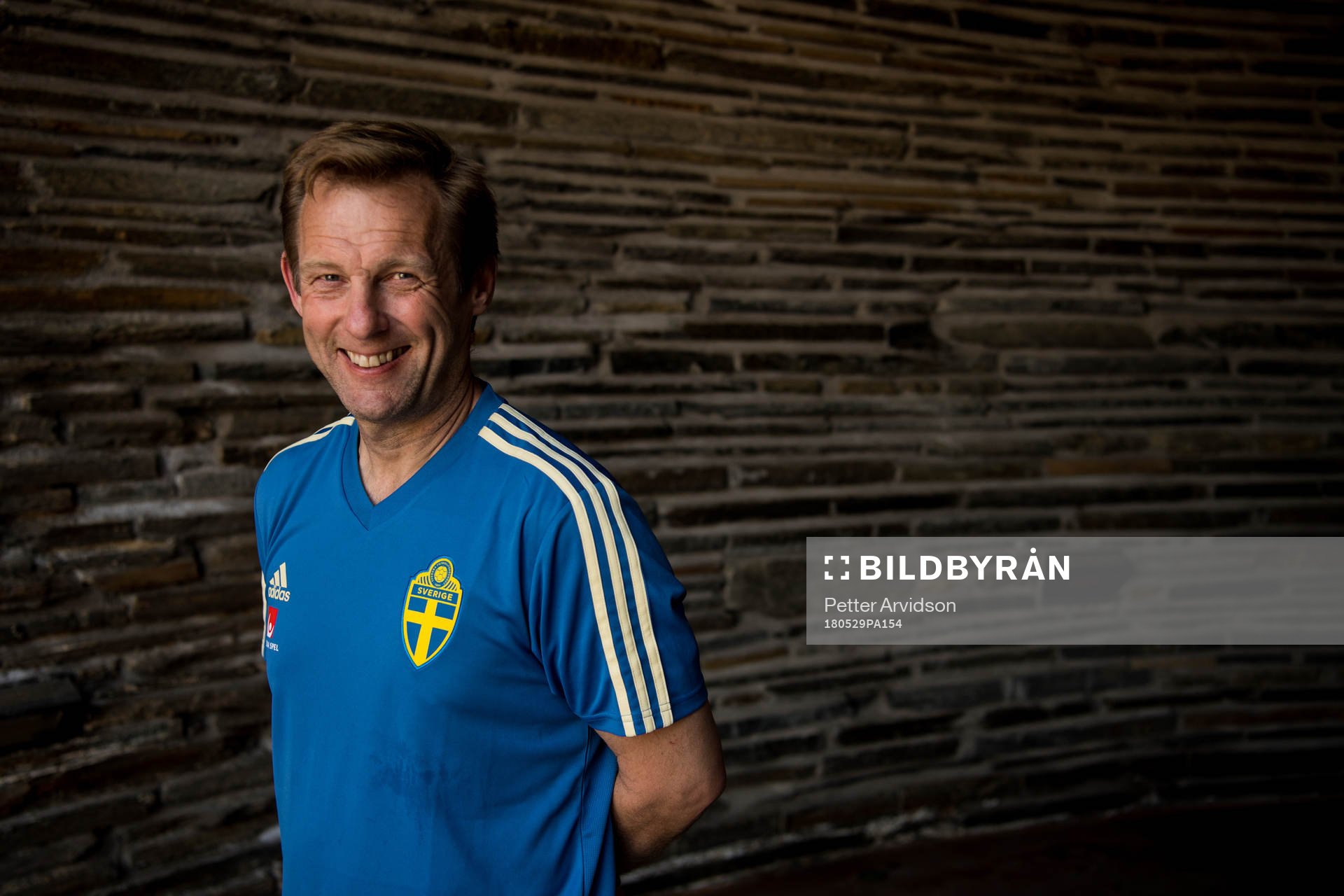 Paul Balsom fysiolog/analys poserar för ett porträtt under en pressträff med ledarstaben i Sveriges fotbollslandslag den 29 maj 2018 i Båstad.