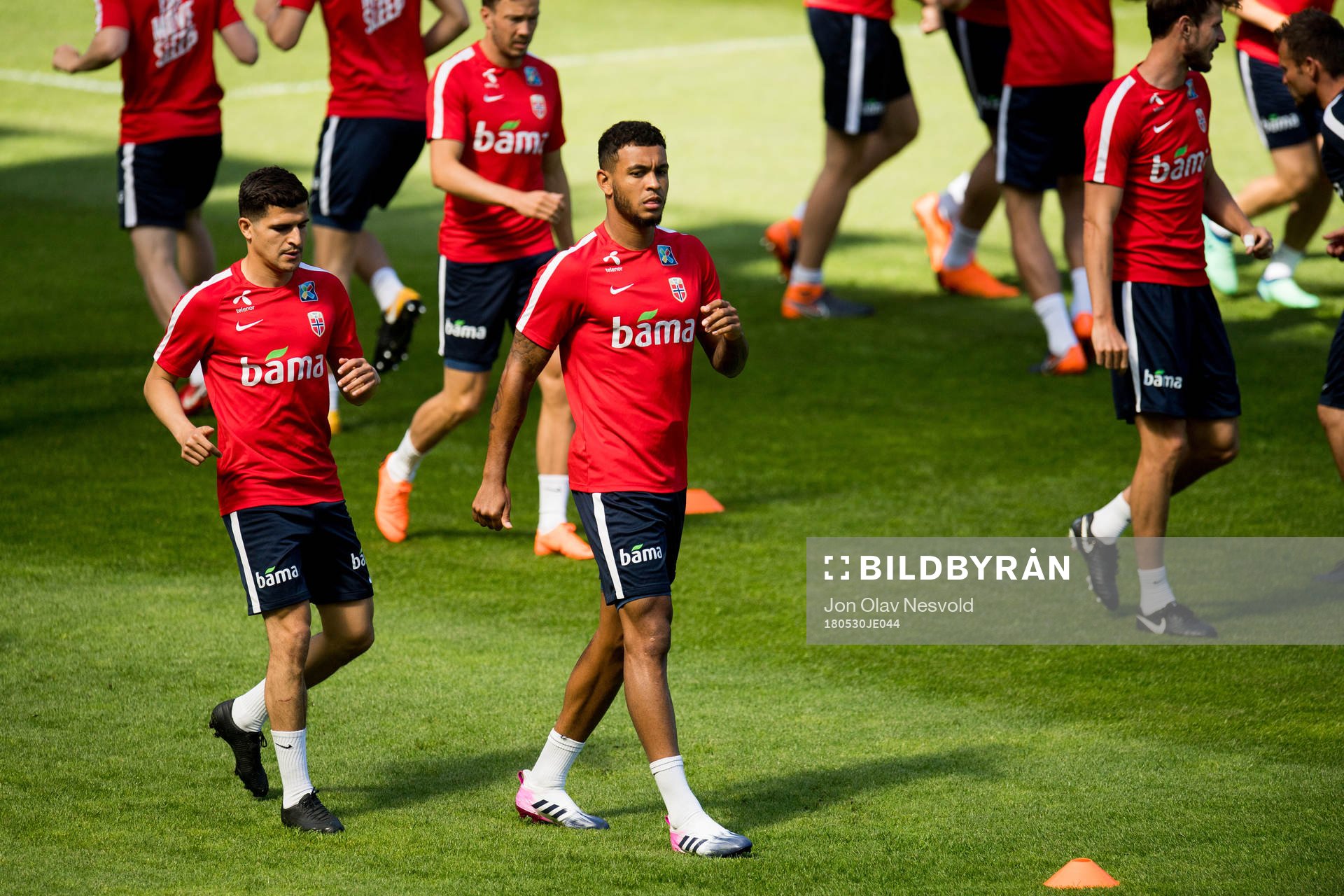 Tarik Elyounoussi and Joshua King of Norway