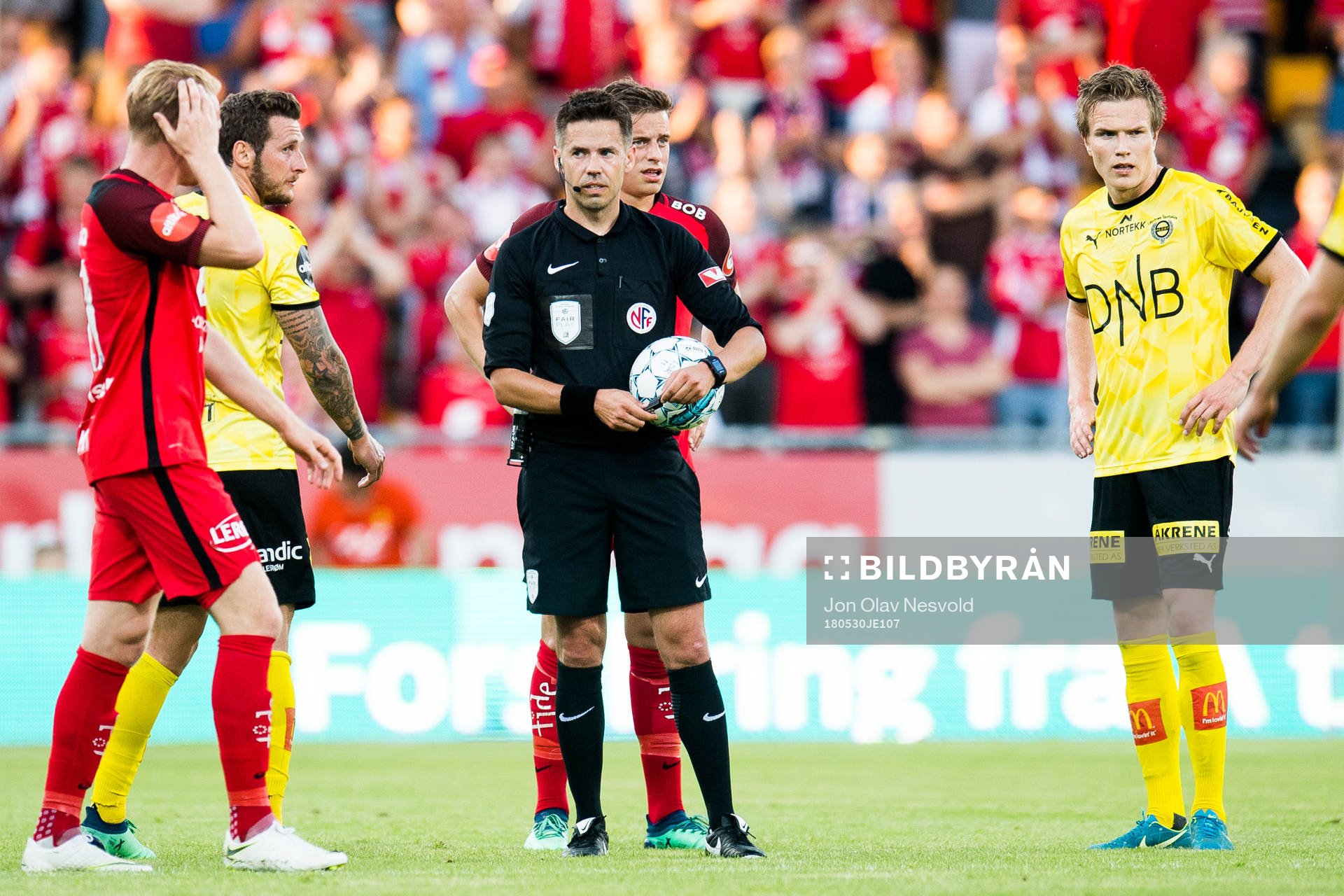 Tom Harald Hagen, referee