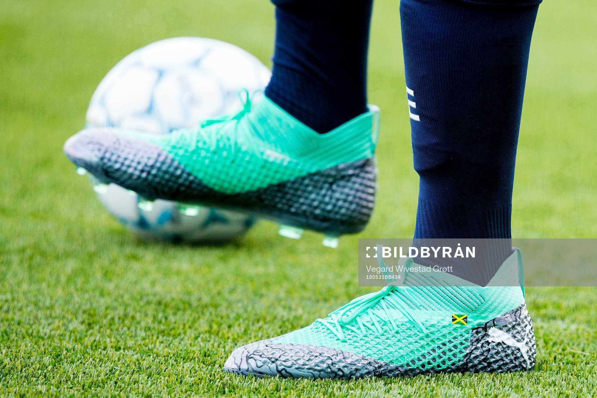 The Puma football shoes of Usain Bolt