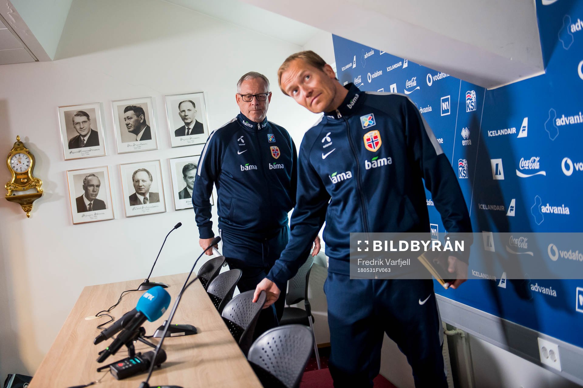 Lars Lagerbäck, head coach of Norway, and Svein Graff,
