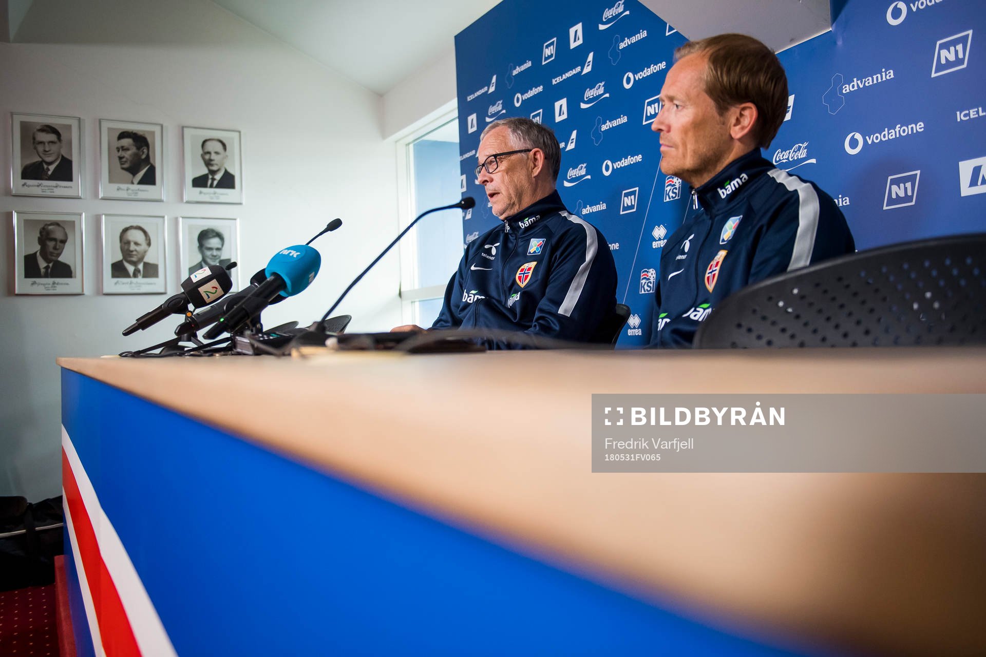 Lars Lagerbäck, head coach of Norway, and Svein Graff,