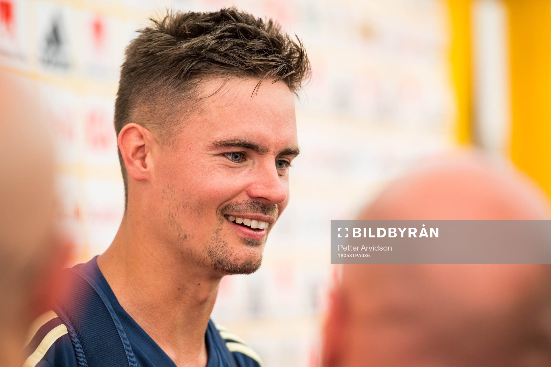 Mikael Lustig i mixed zone efter en träning under Svenska fotbollslandslaget förläger inför fotbolls-VM den 31 maj 2018 i Båstad.
