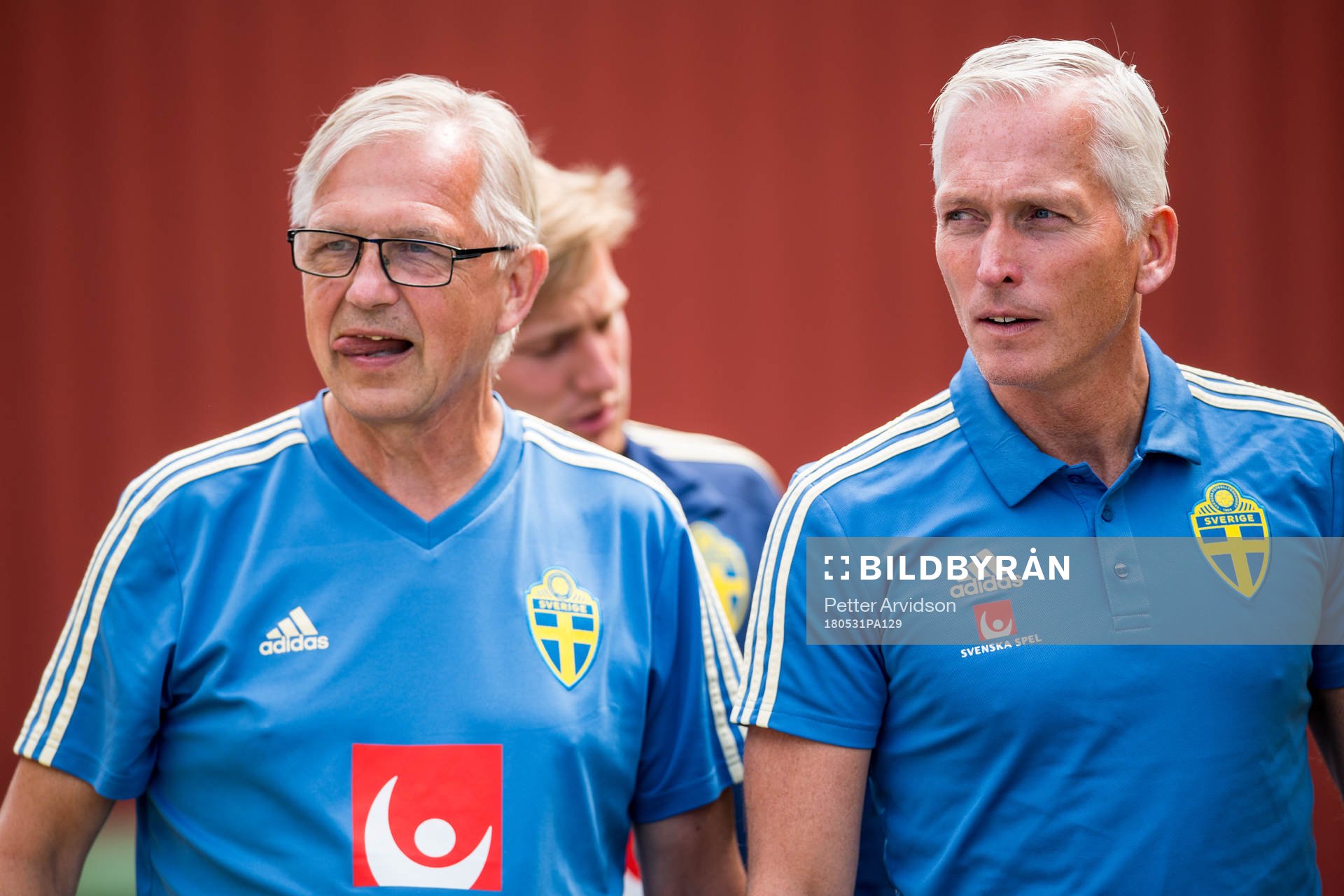 Landslagschef Lars Richt och Svenska fotbollsförbundets generalsekreterare Håkan Sjöstrand under en träning under Svenska fotbollslandslaget förläger inför fotbolls-VM den 31 maj 2018 i Båstad.