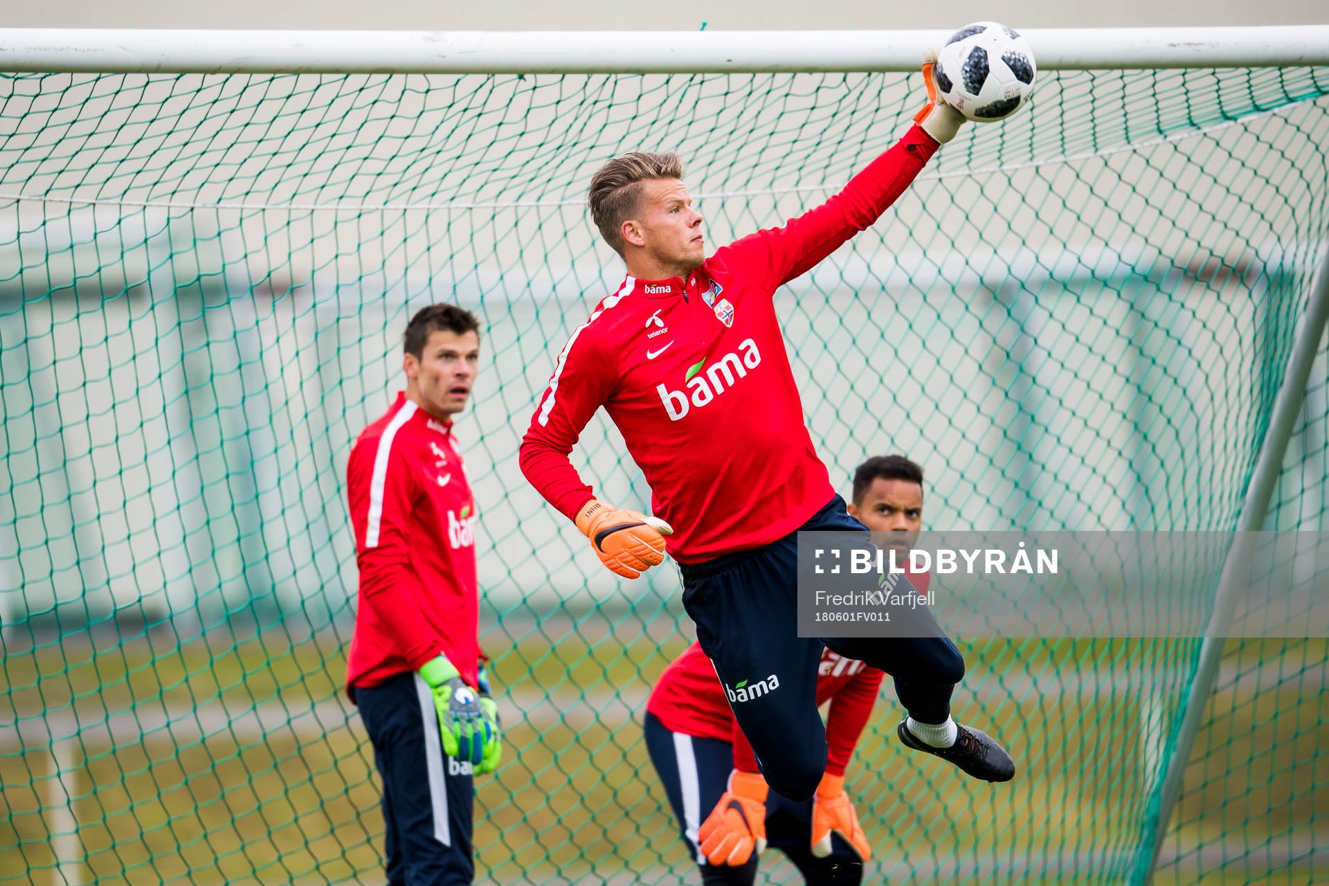 Goalkeeper Rune Almenning Jarstein, goalkeeper Ørjan