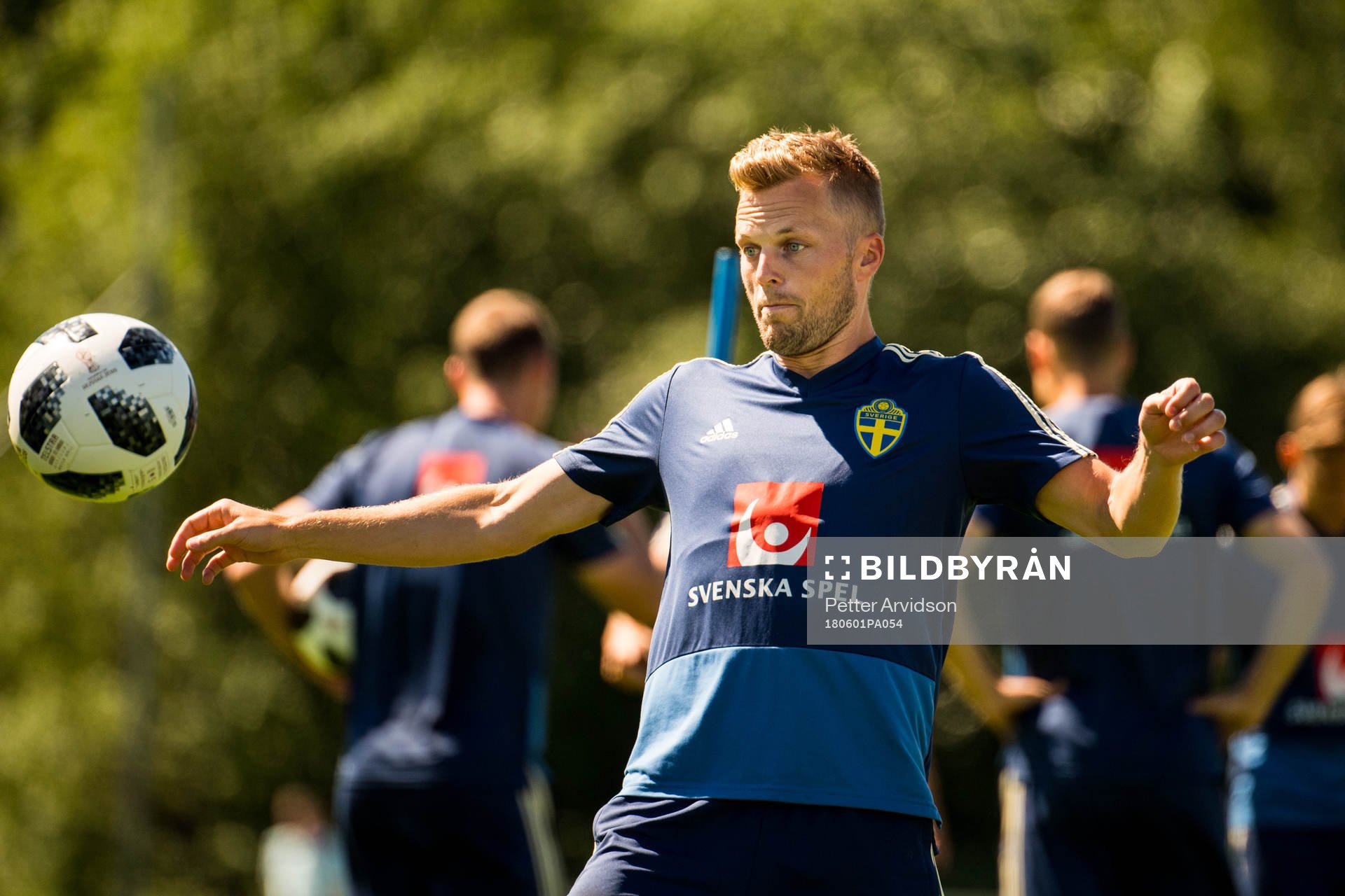 Sebastian Larsson