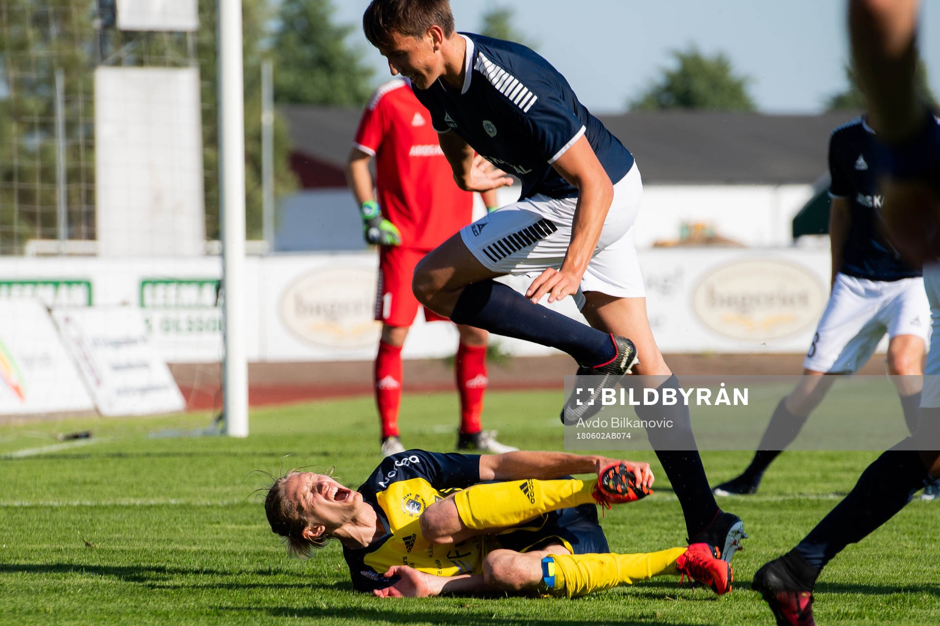 Ängelholms Andreas Karlsson fälls